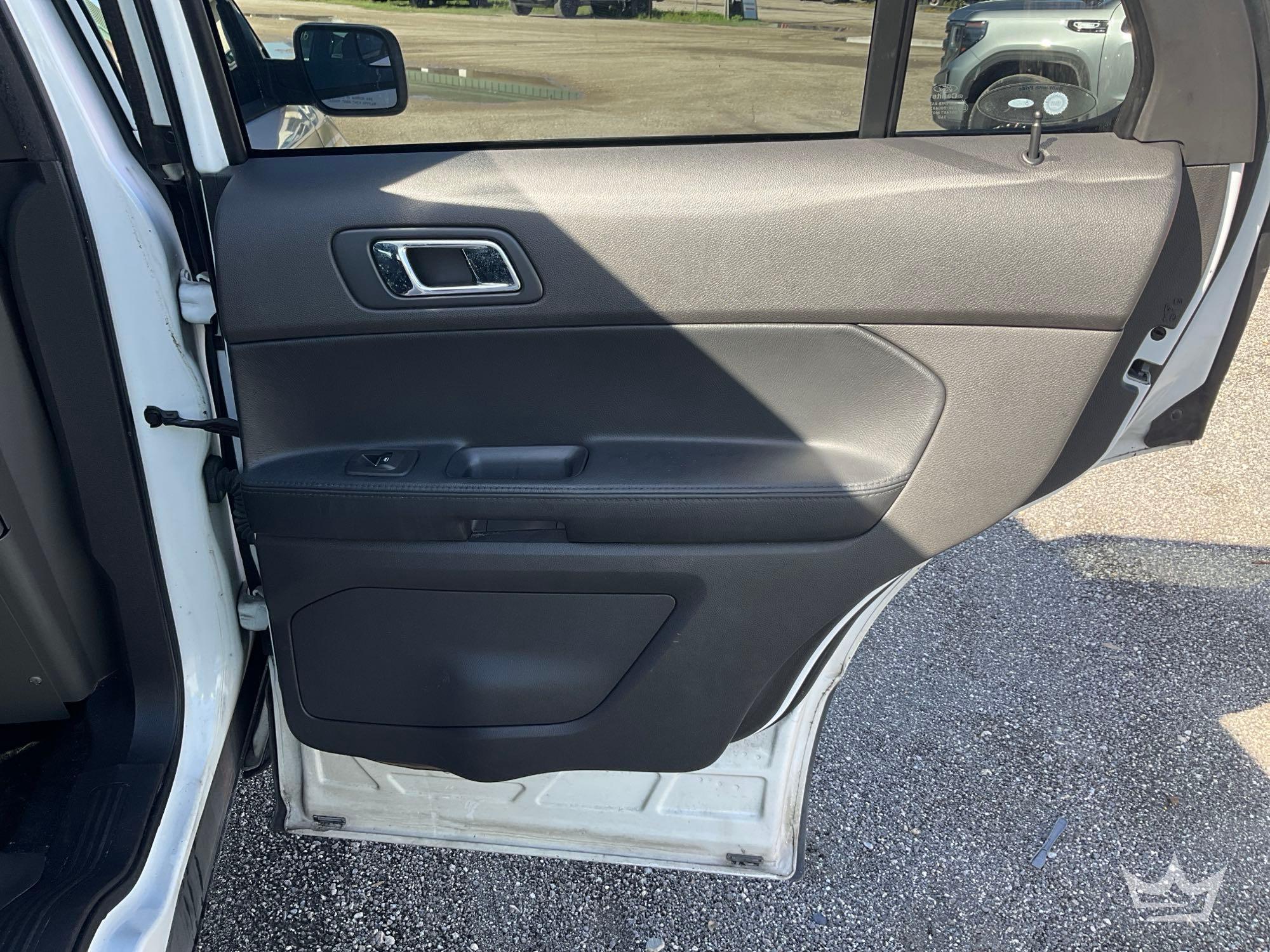 2014 Ford Explorer
