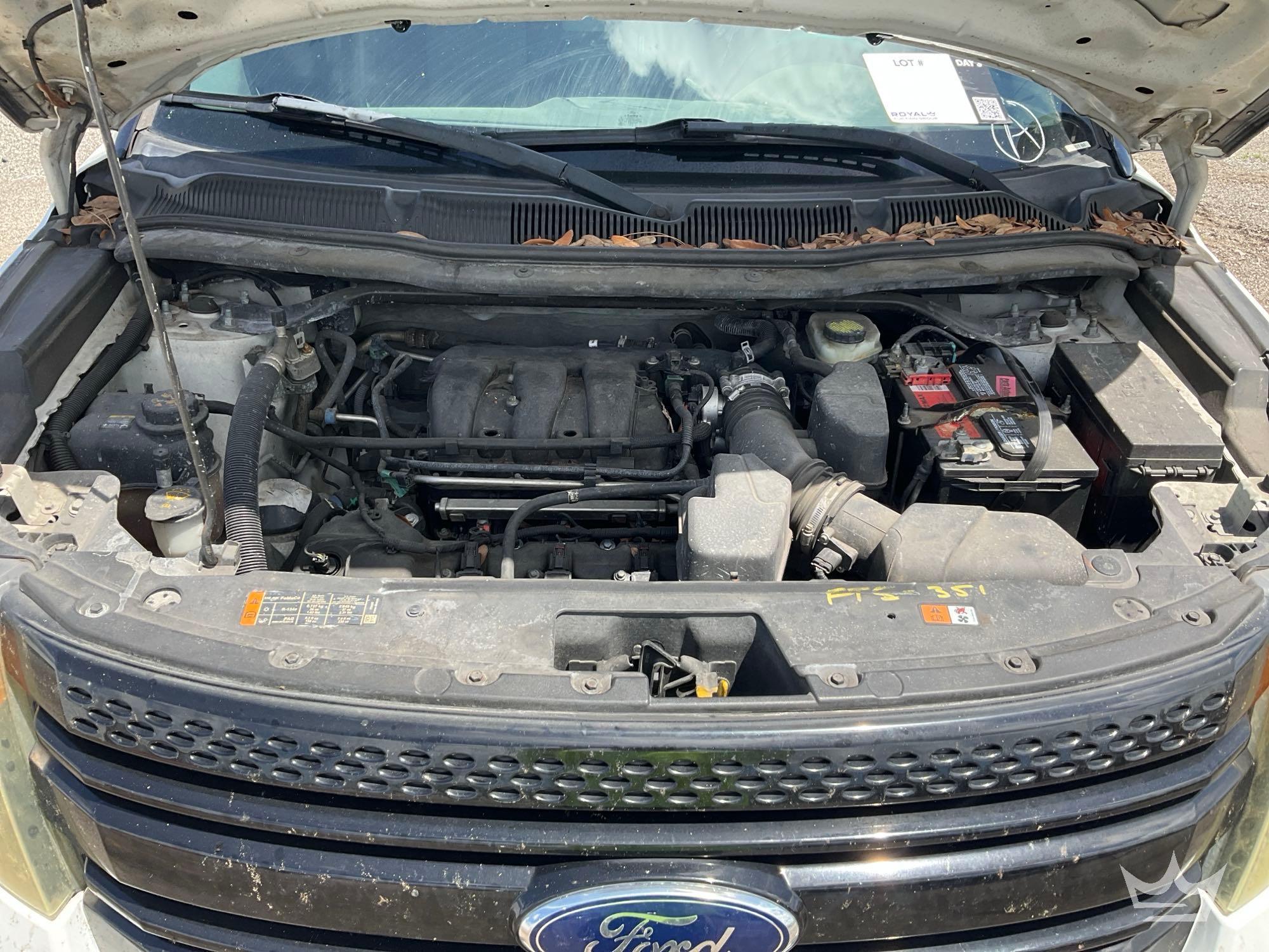 2015 Ford Explorer