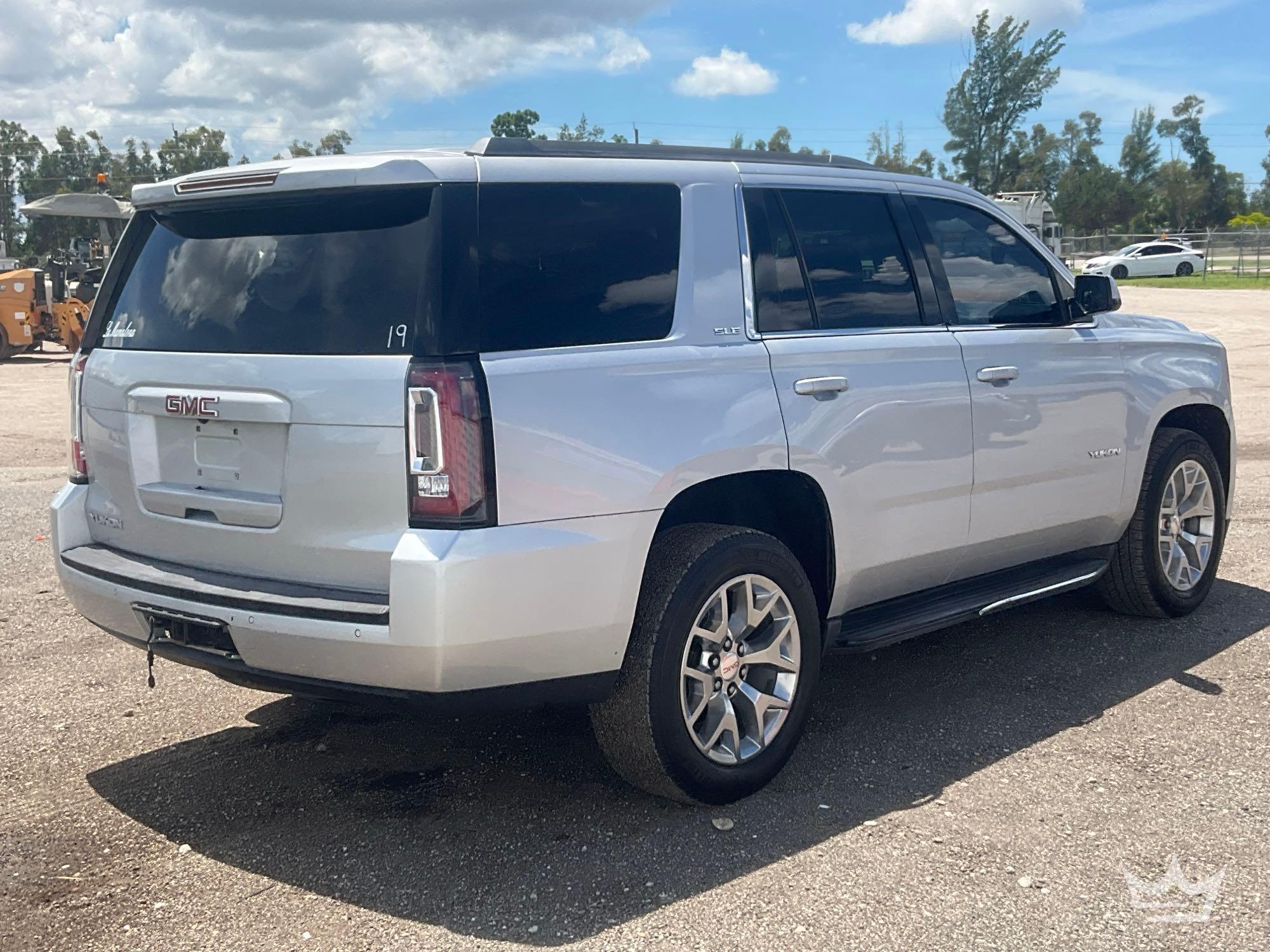 2015 GMC YUKON