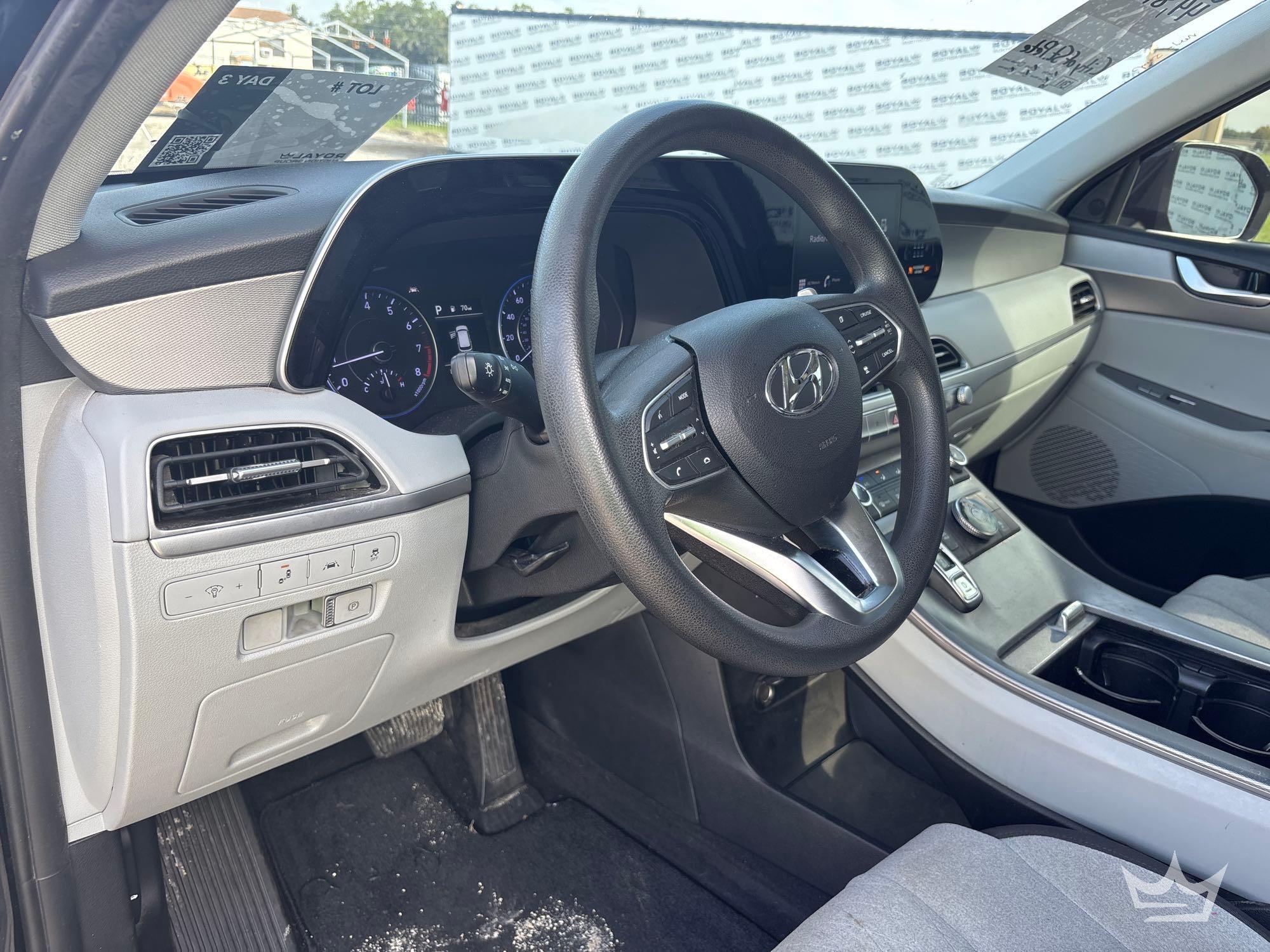 2022 Hyundai Royal