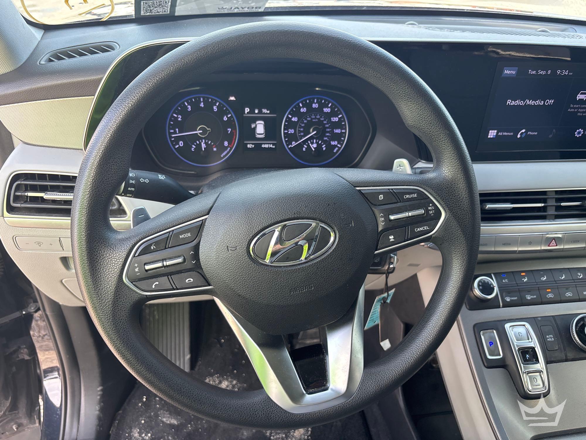 2022 Hyundai Royal