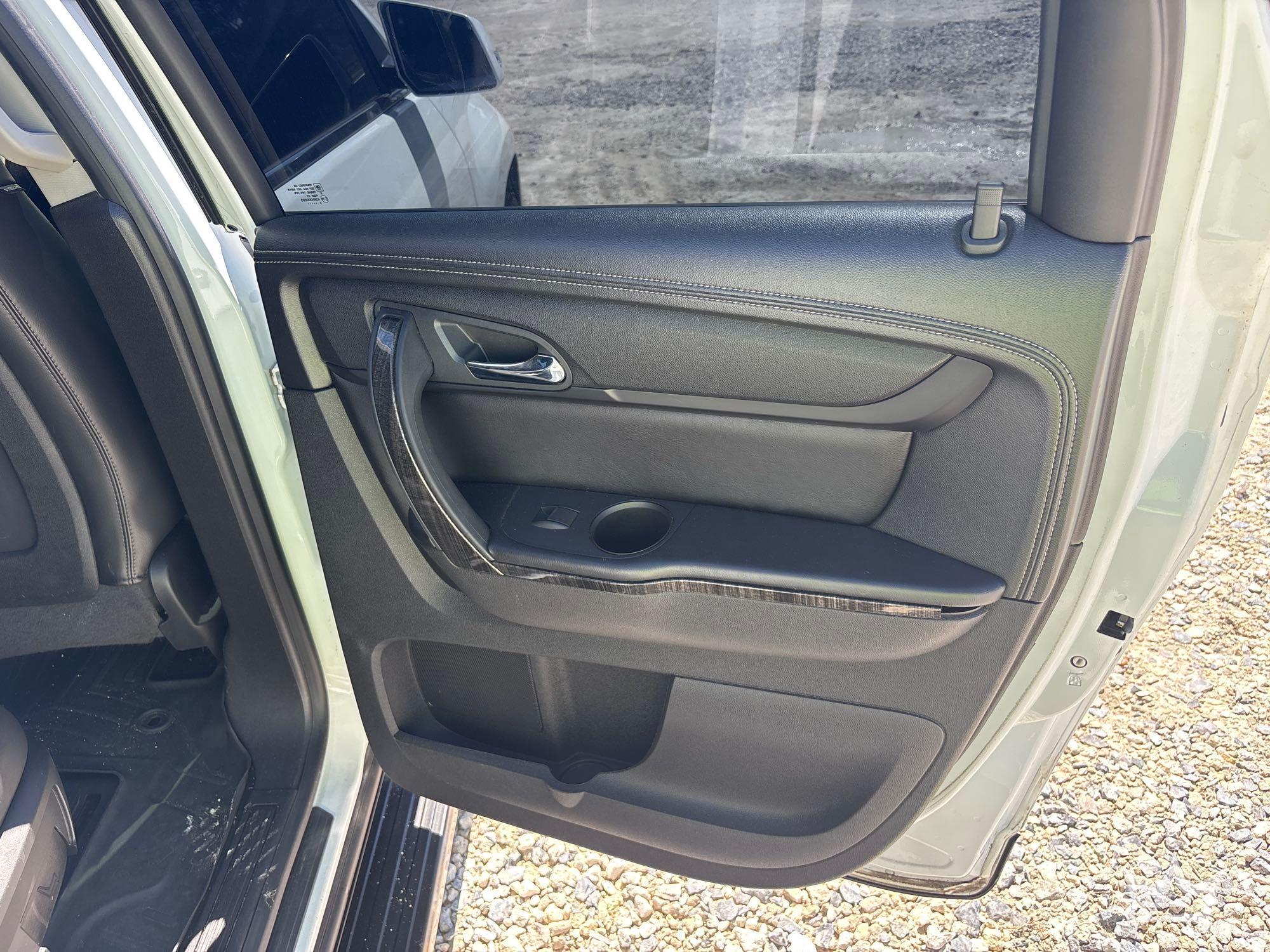 2016 GMC Acadia