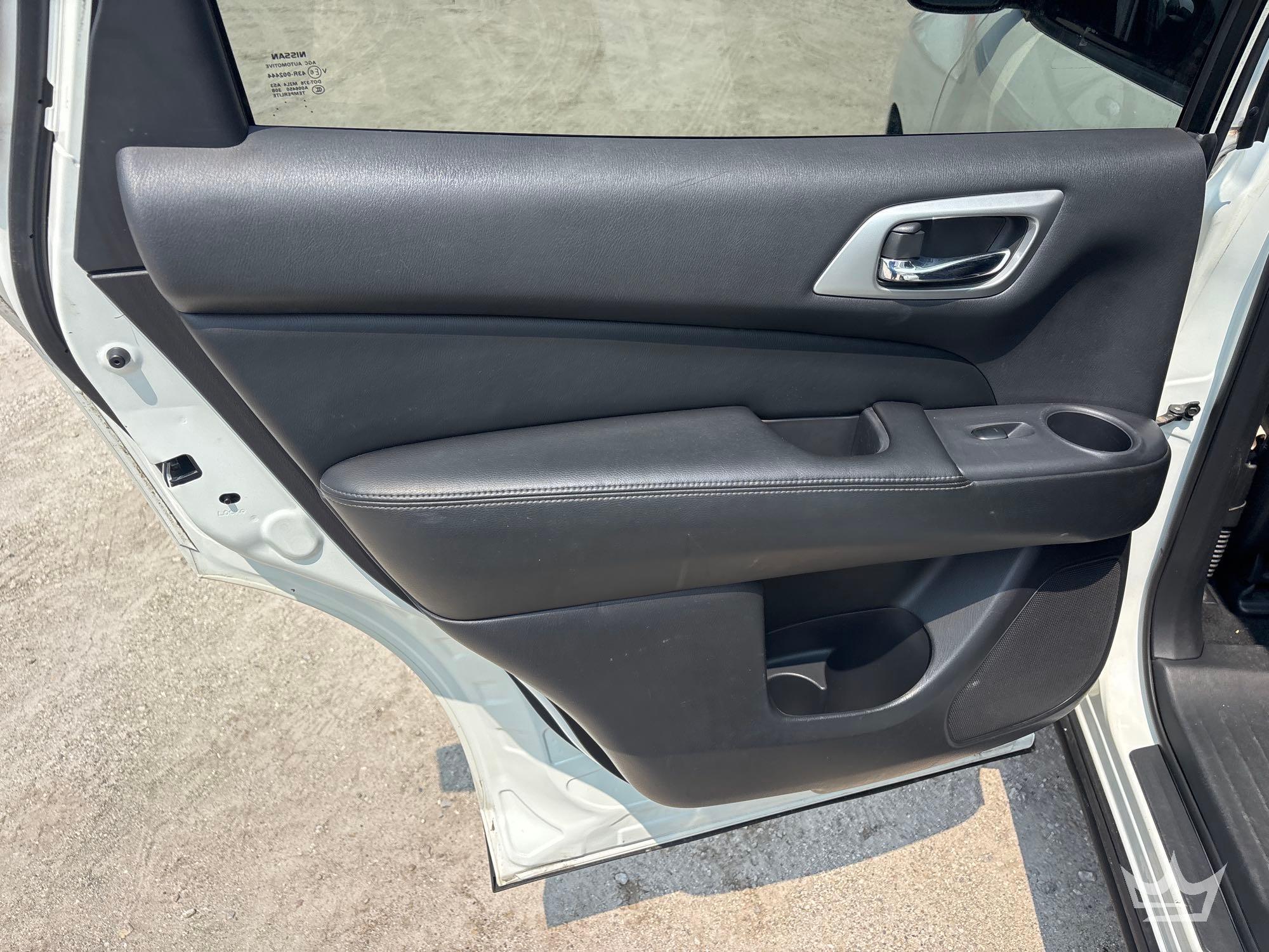 2015 Nissan PATHFINDER