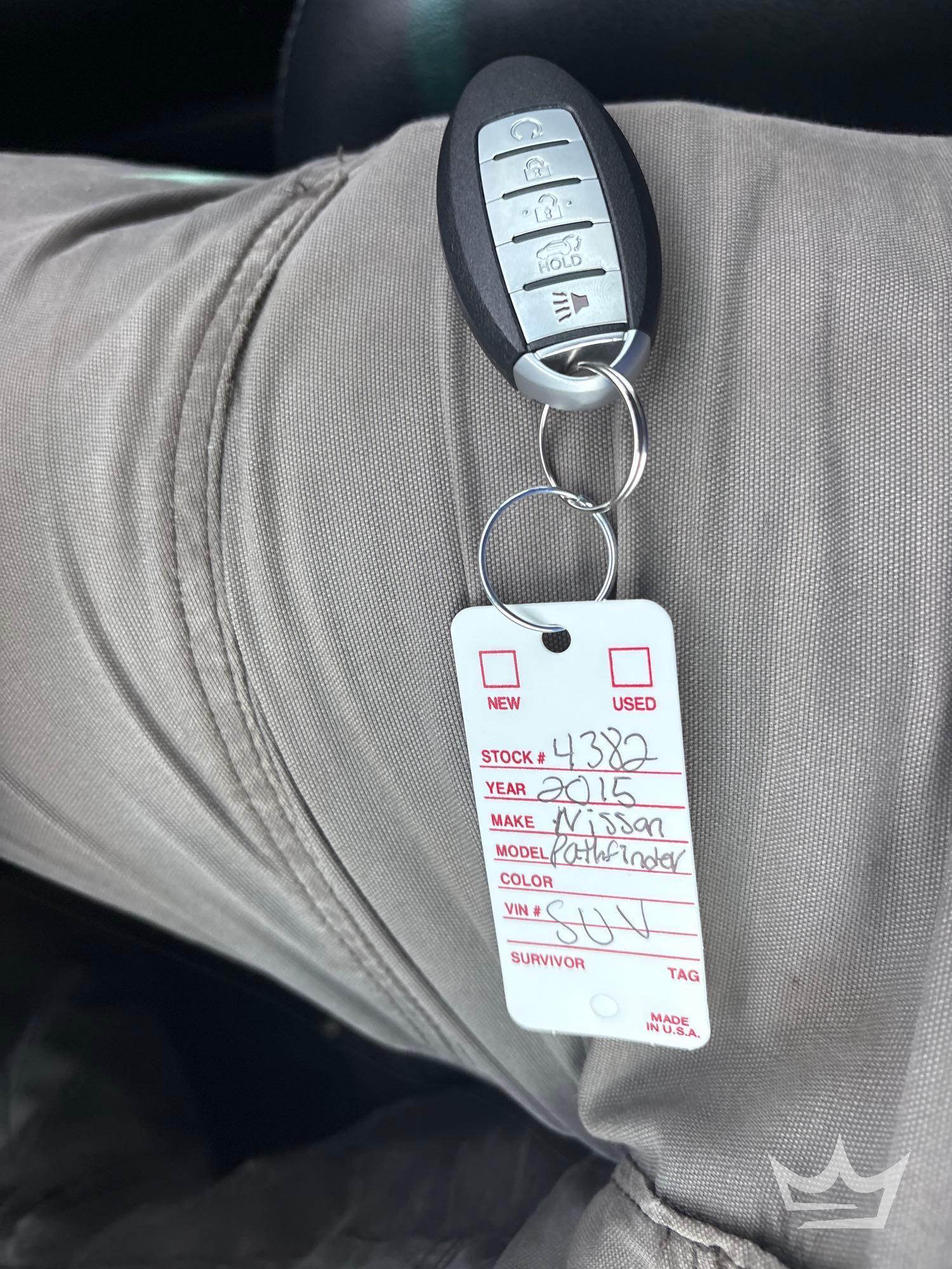2015 Nissan PATHFINDER
