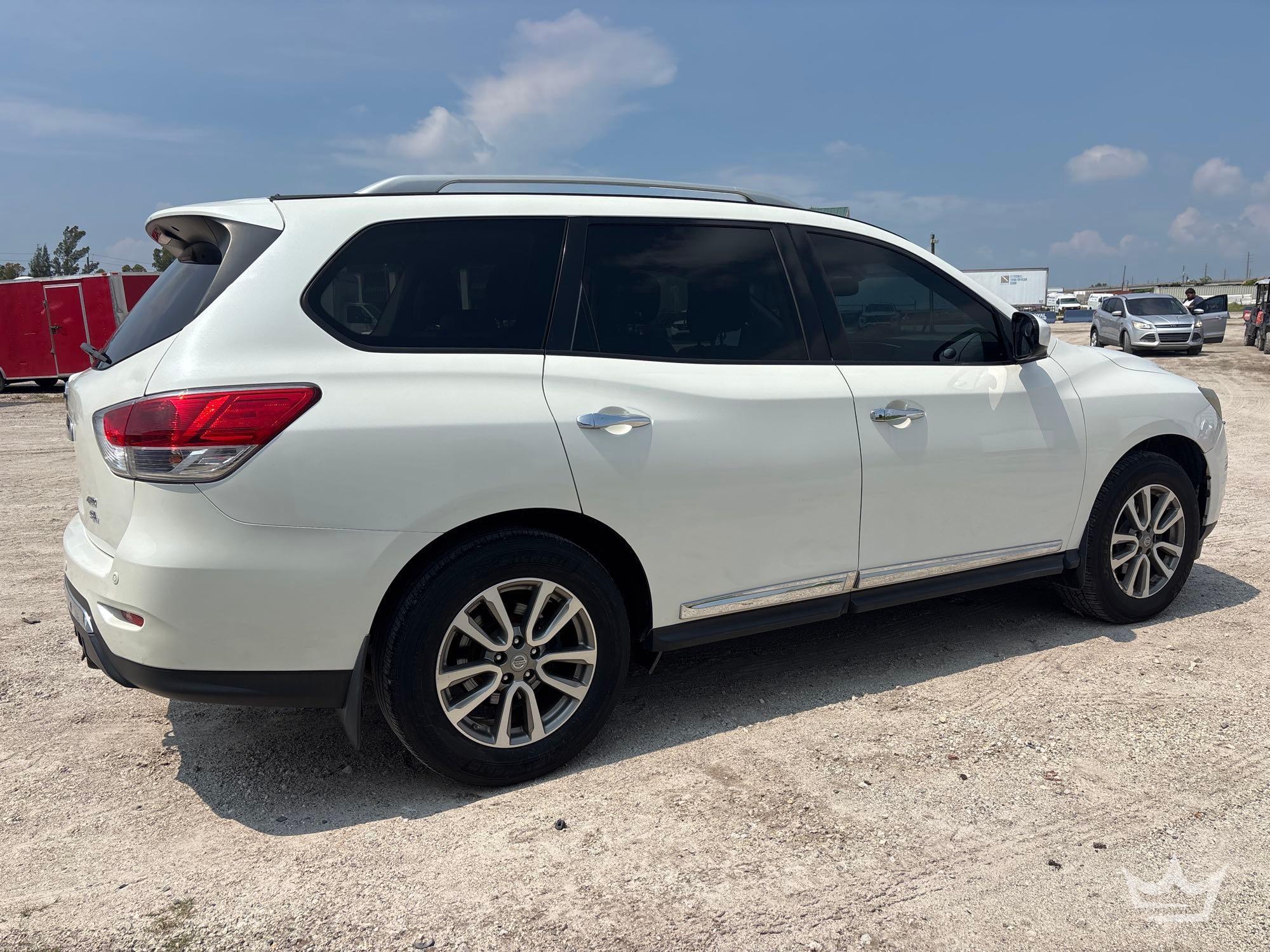 2015 Nissan PATHFINDER