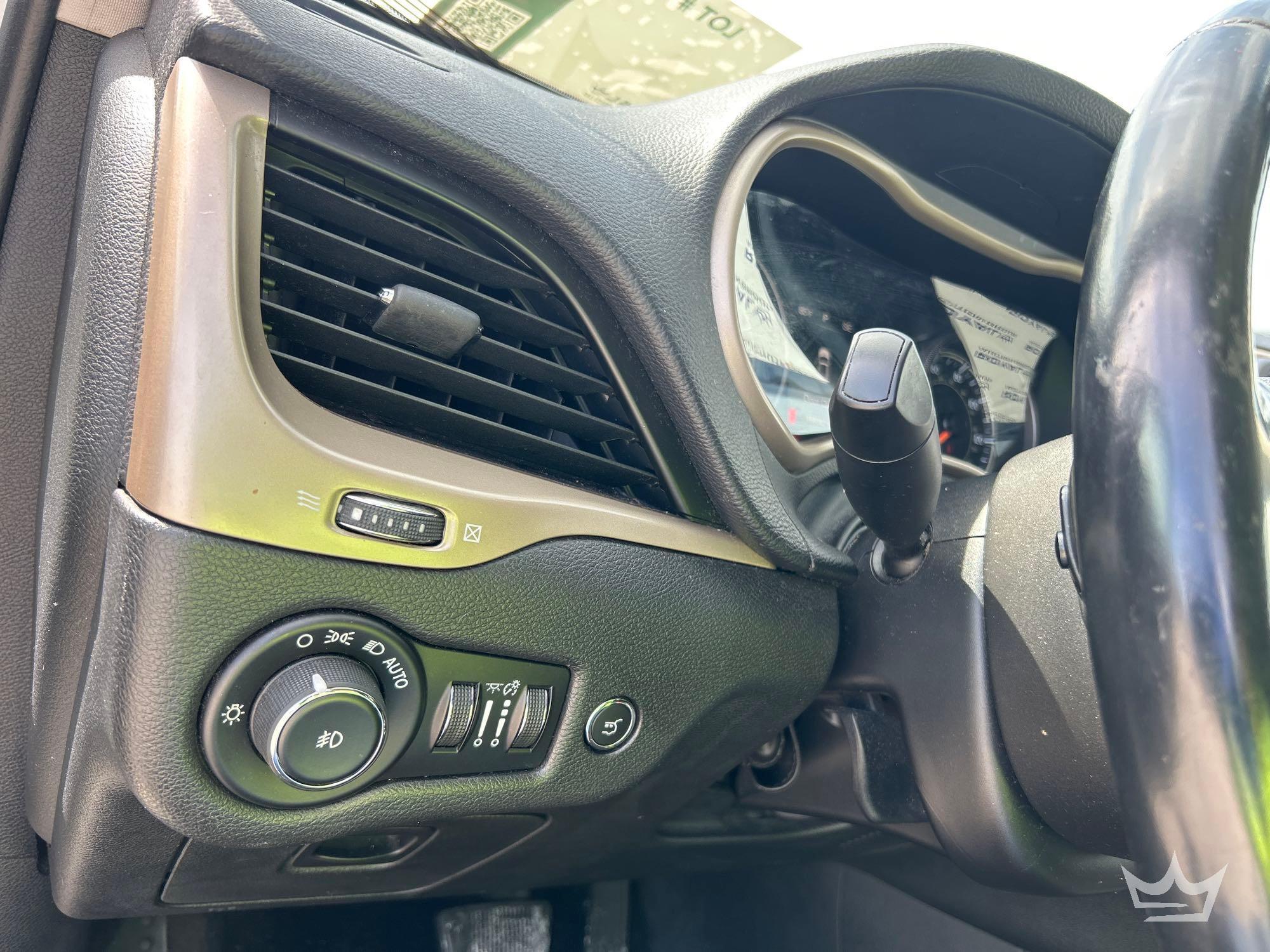 2015 Jeep CHEROKEE