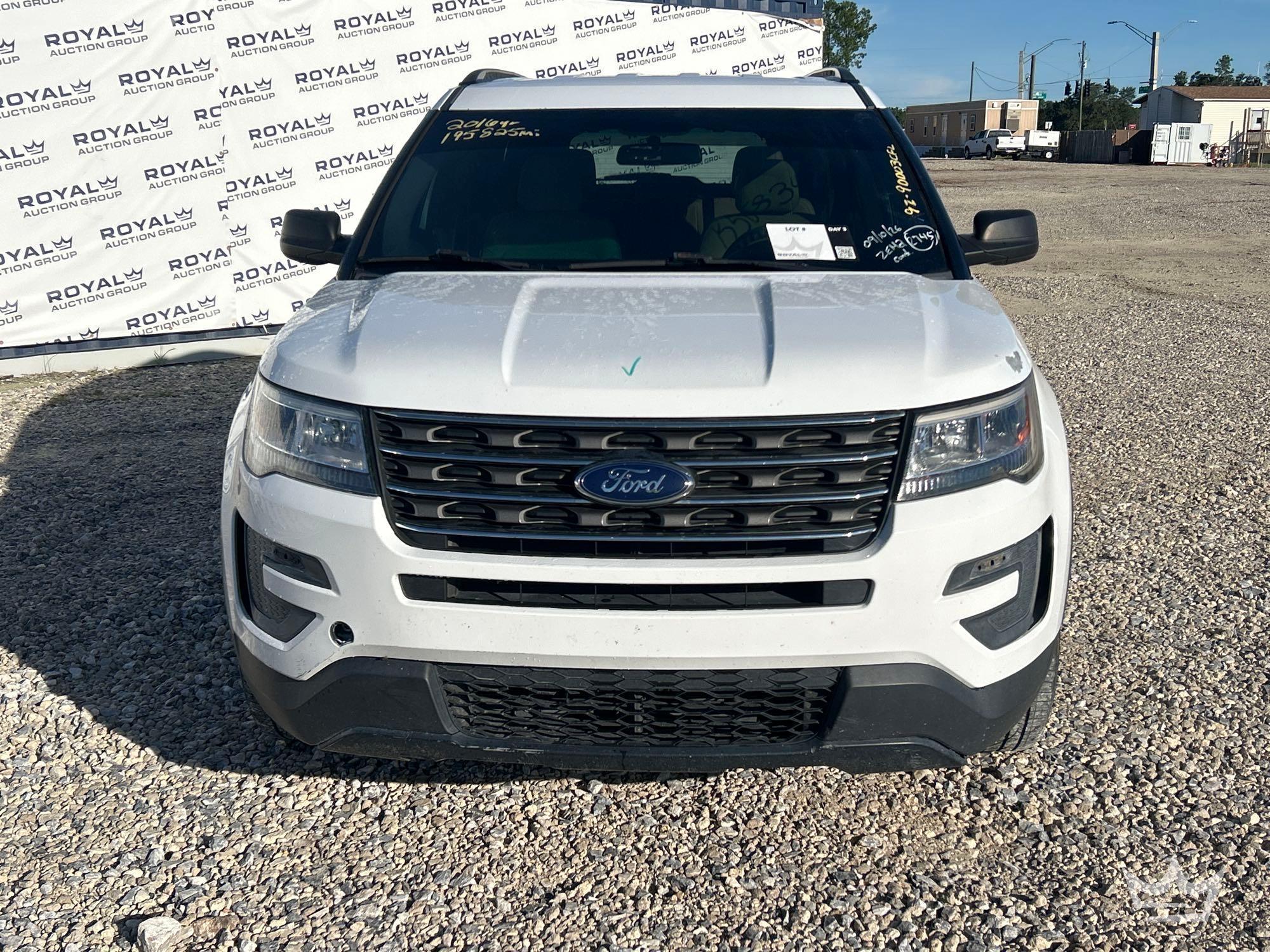 2016 Ford Explorer