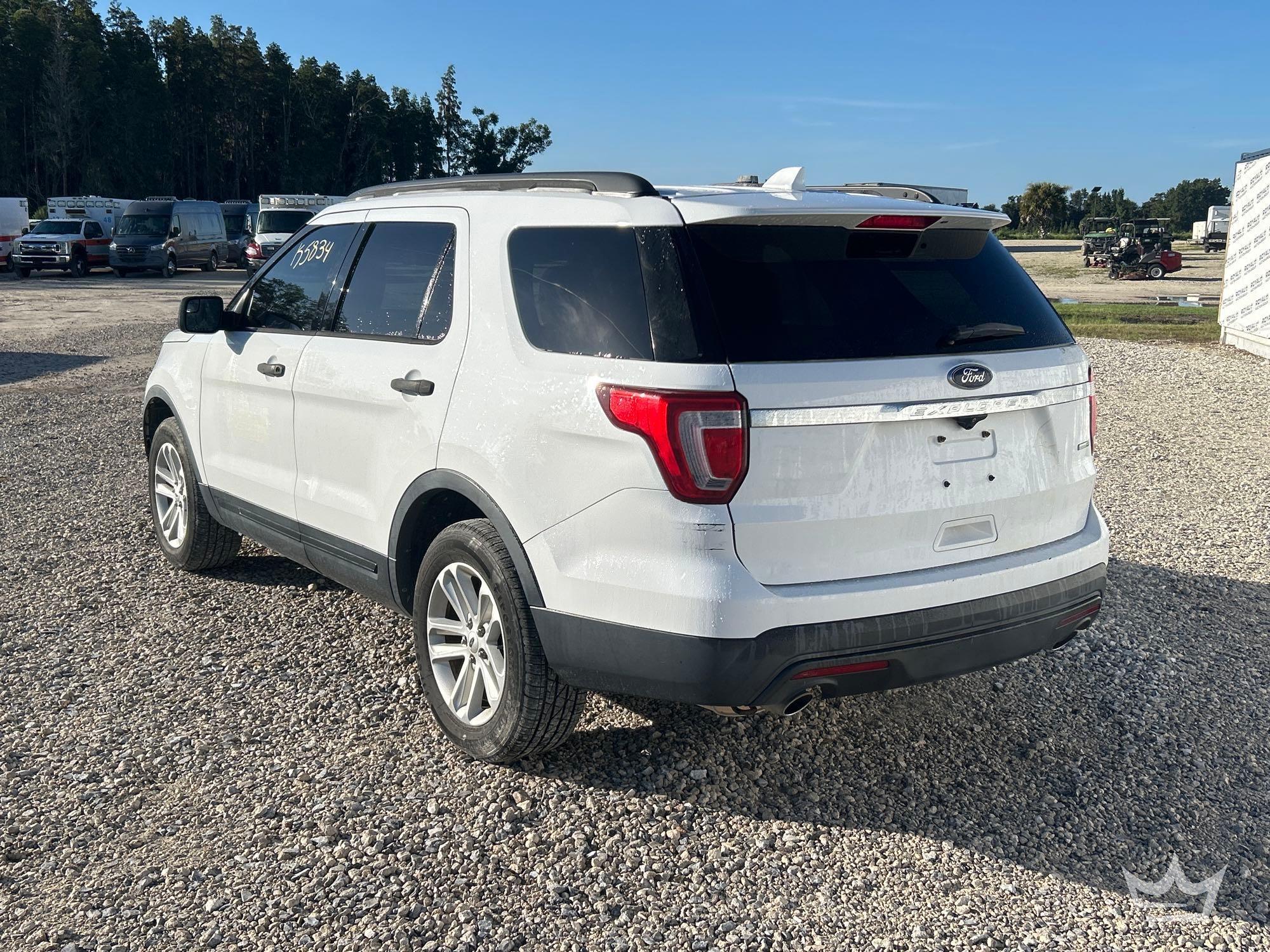 2016 Ford Explorer