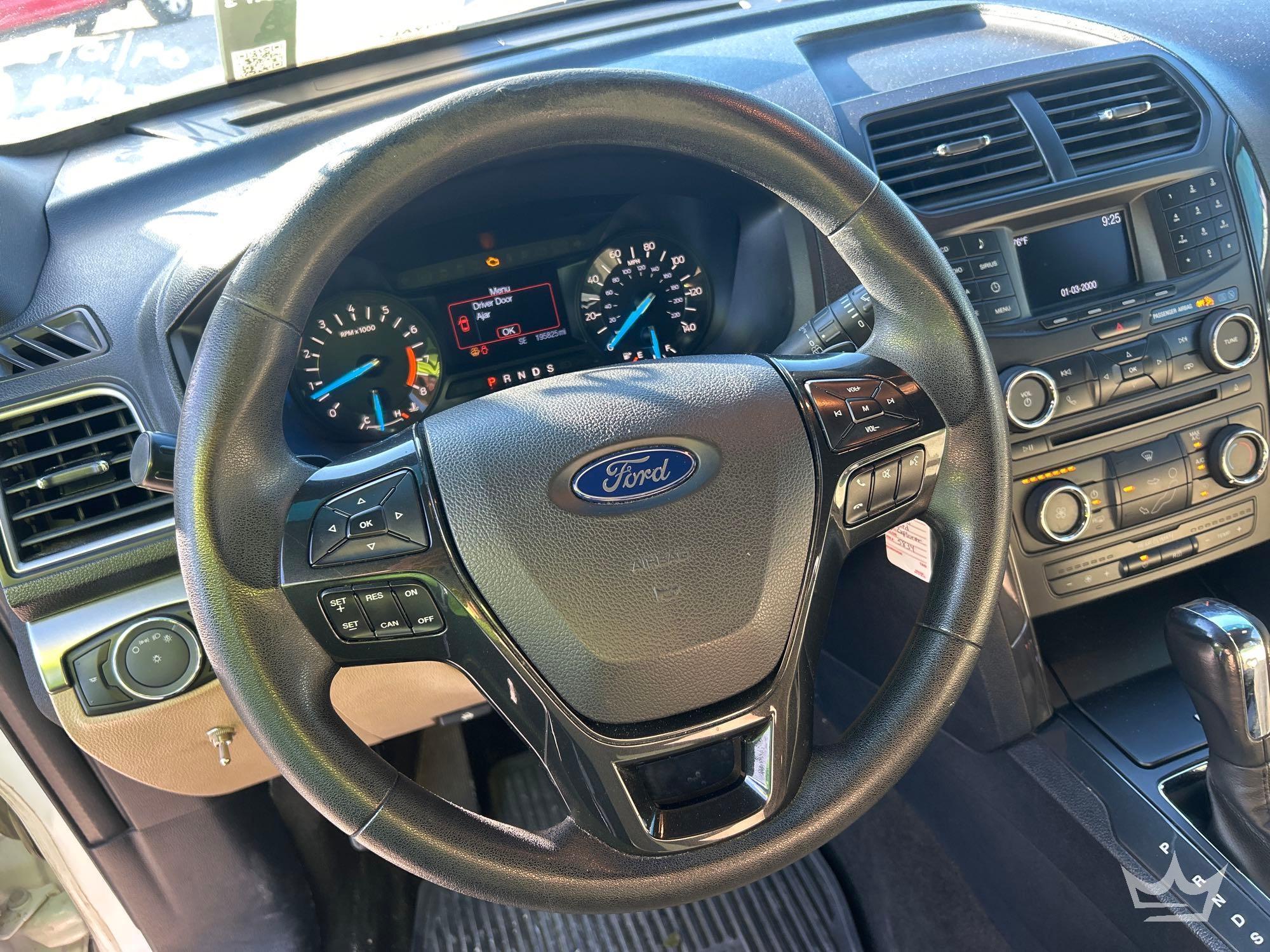 2016 Ford Explorer