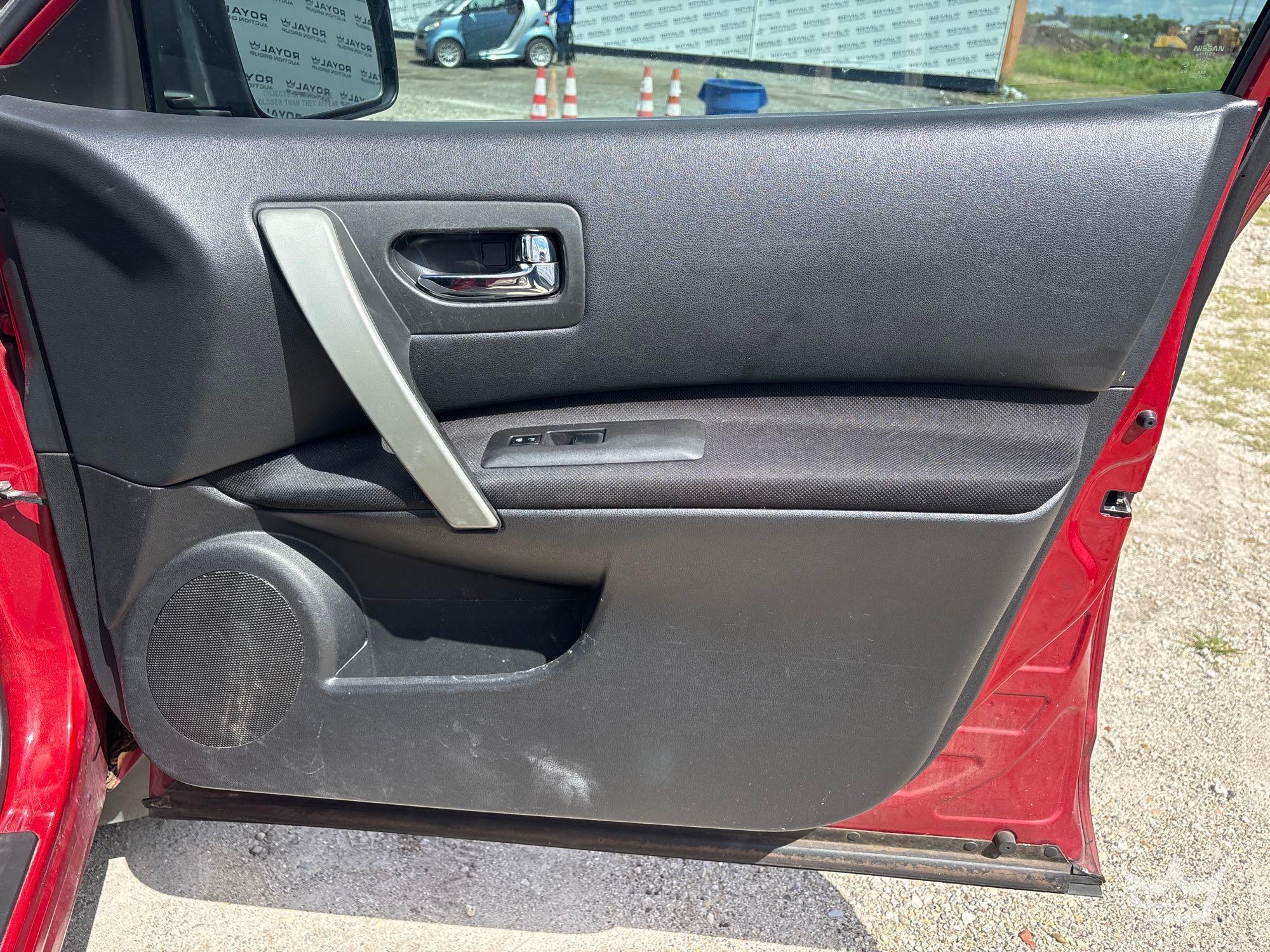2015 Nissan ROGUE