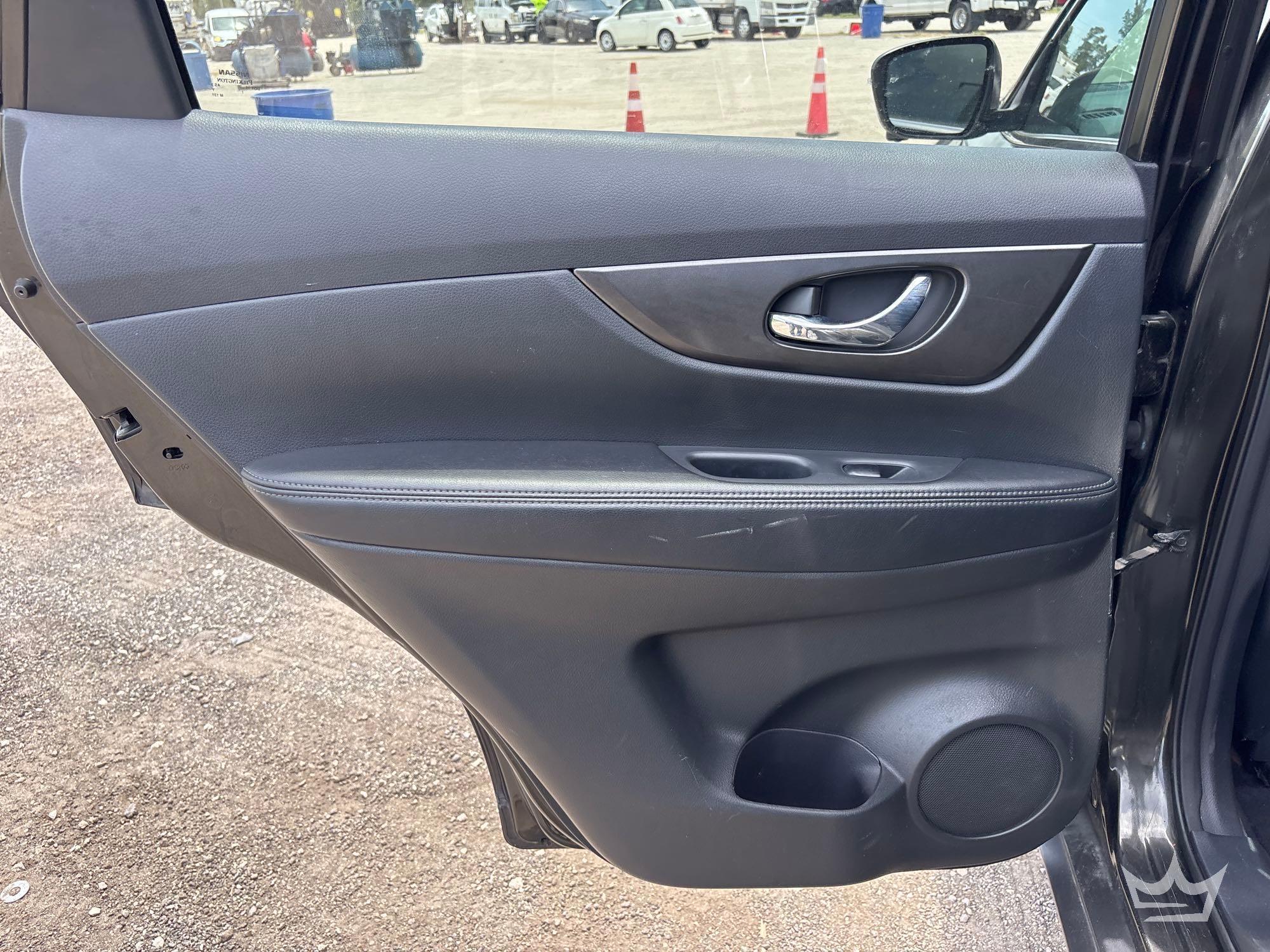 2015 Nissan ROGUE