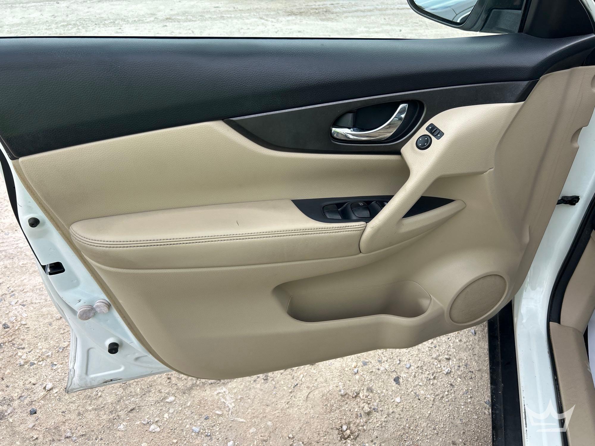 2015 Nissan ROGUE