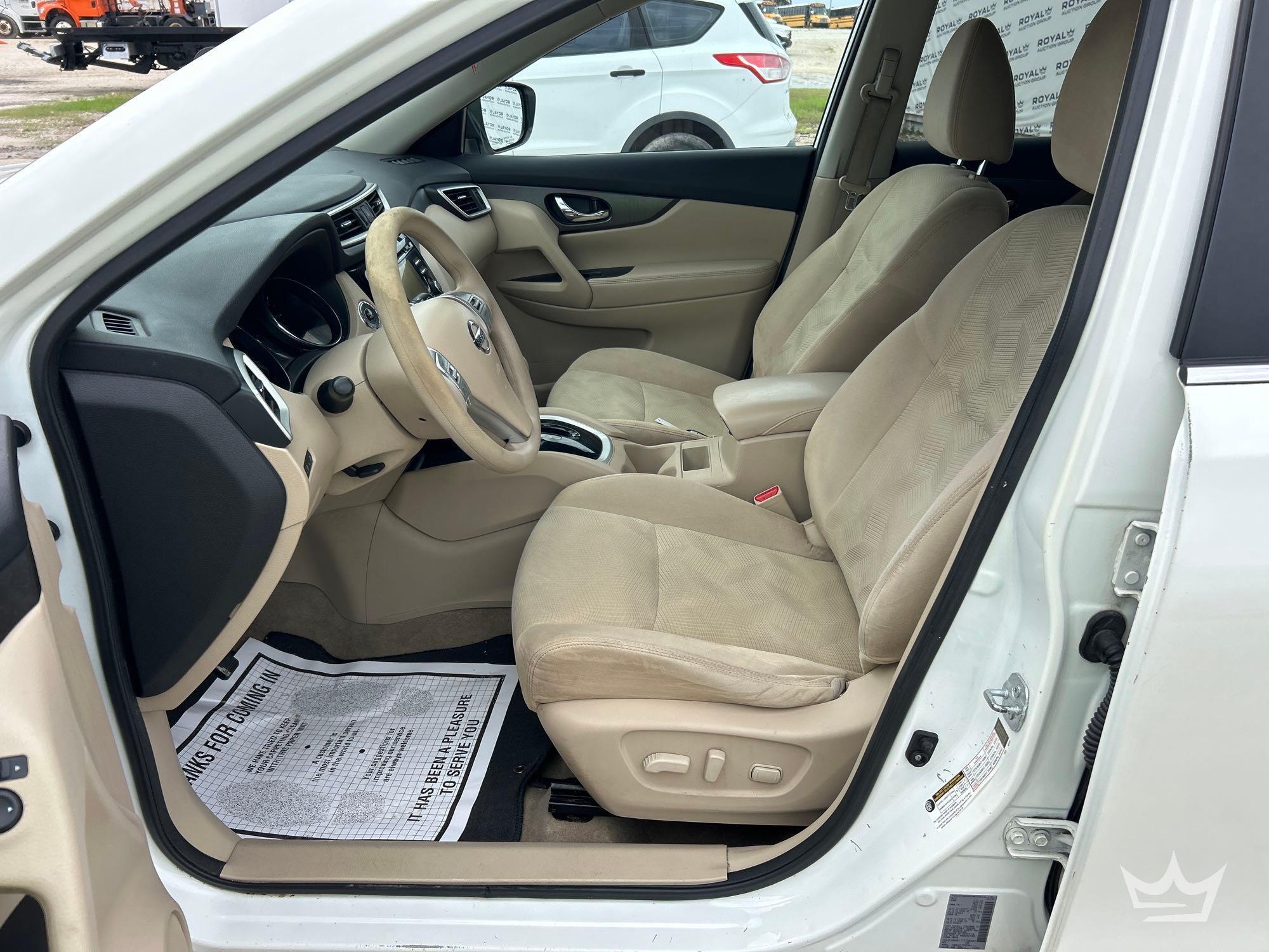2015 Nissan ROGUE