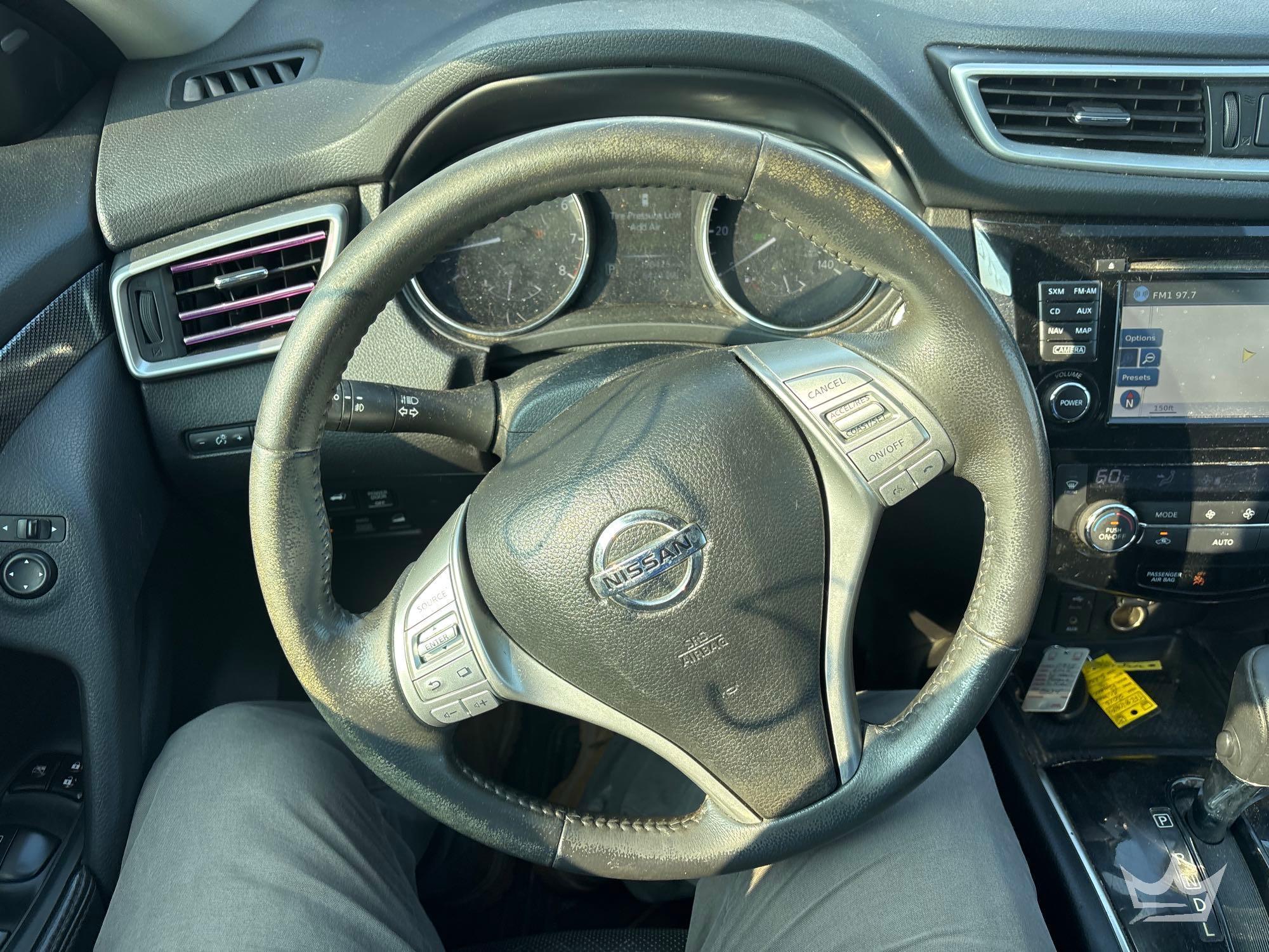 2015 Nissan ROGUE
