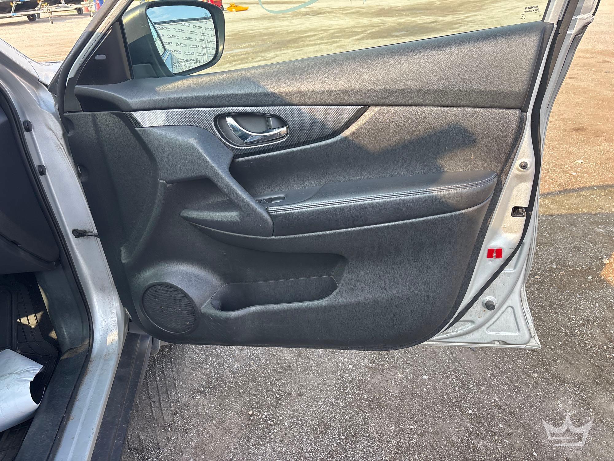 2015 Nissan ROGUE