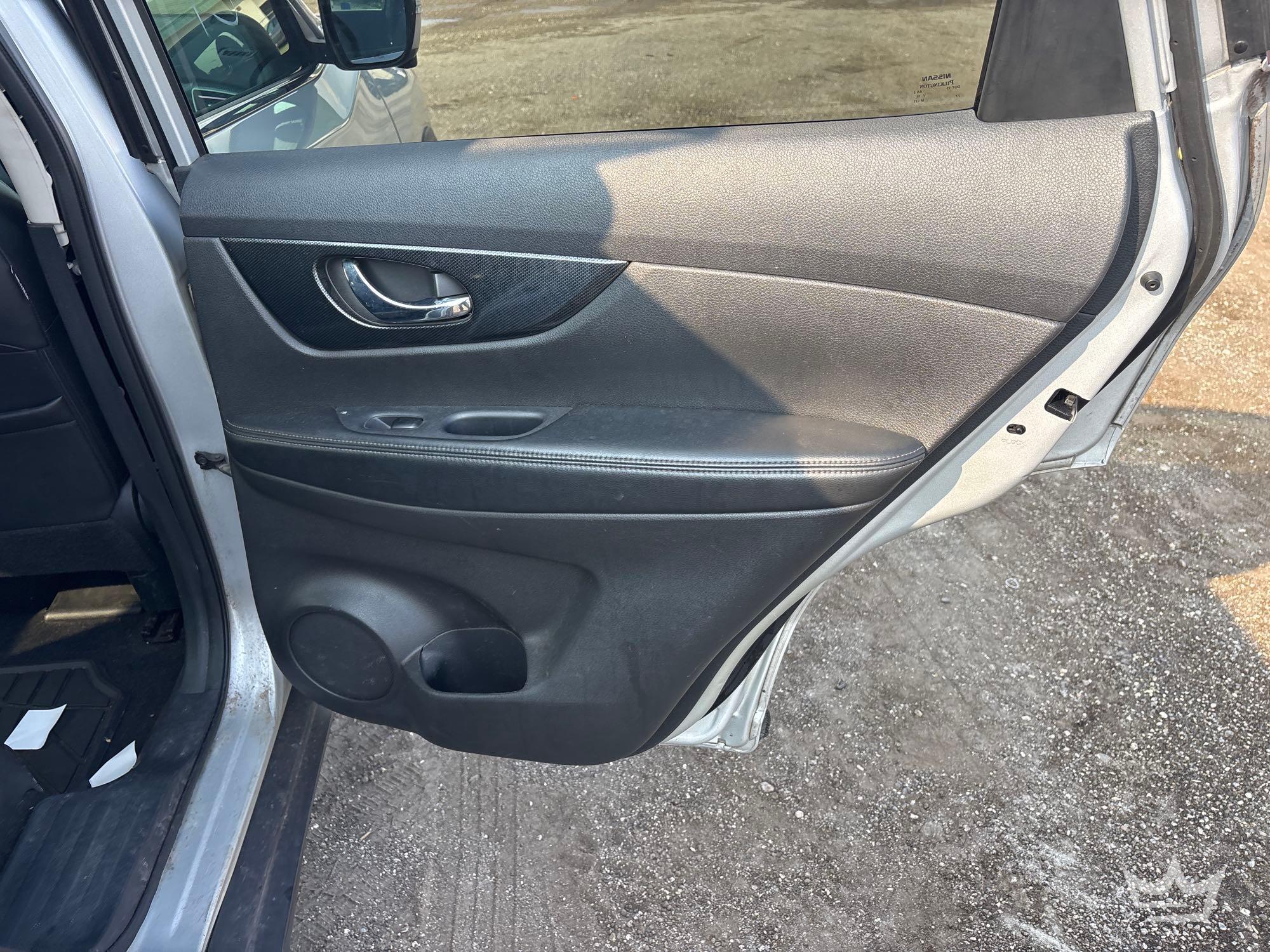 2015 Nissan ROGUE