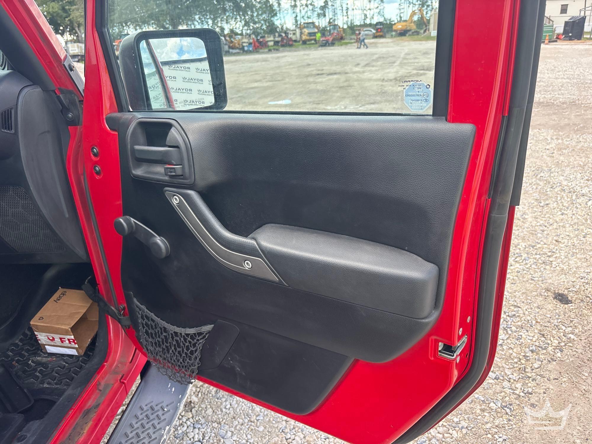 2012 Jeep WRANGLER