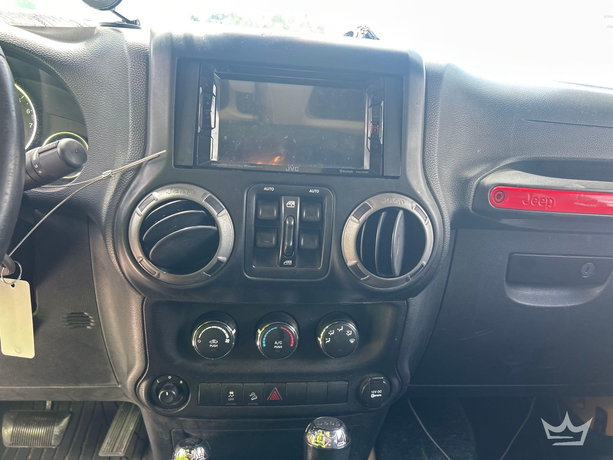 2013 Jeep WRANGLER