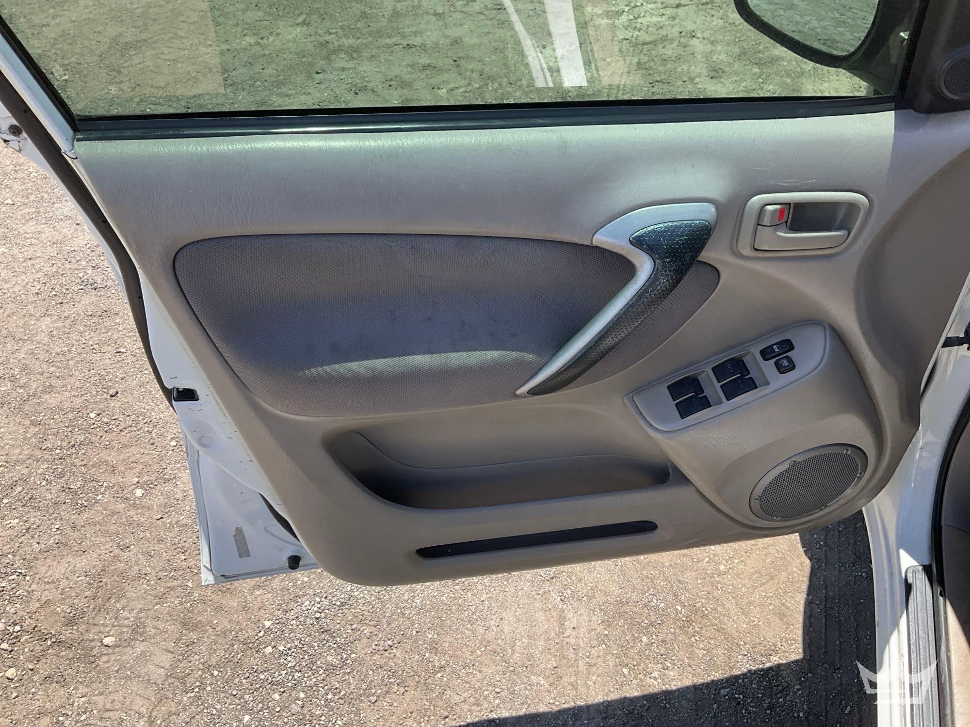 2002 Toyota RAV4