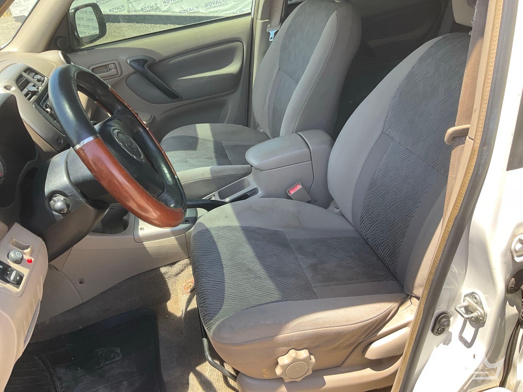 2002 Toyota RAV4