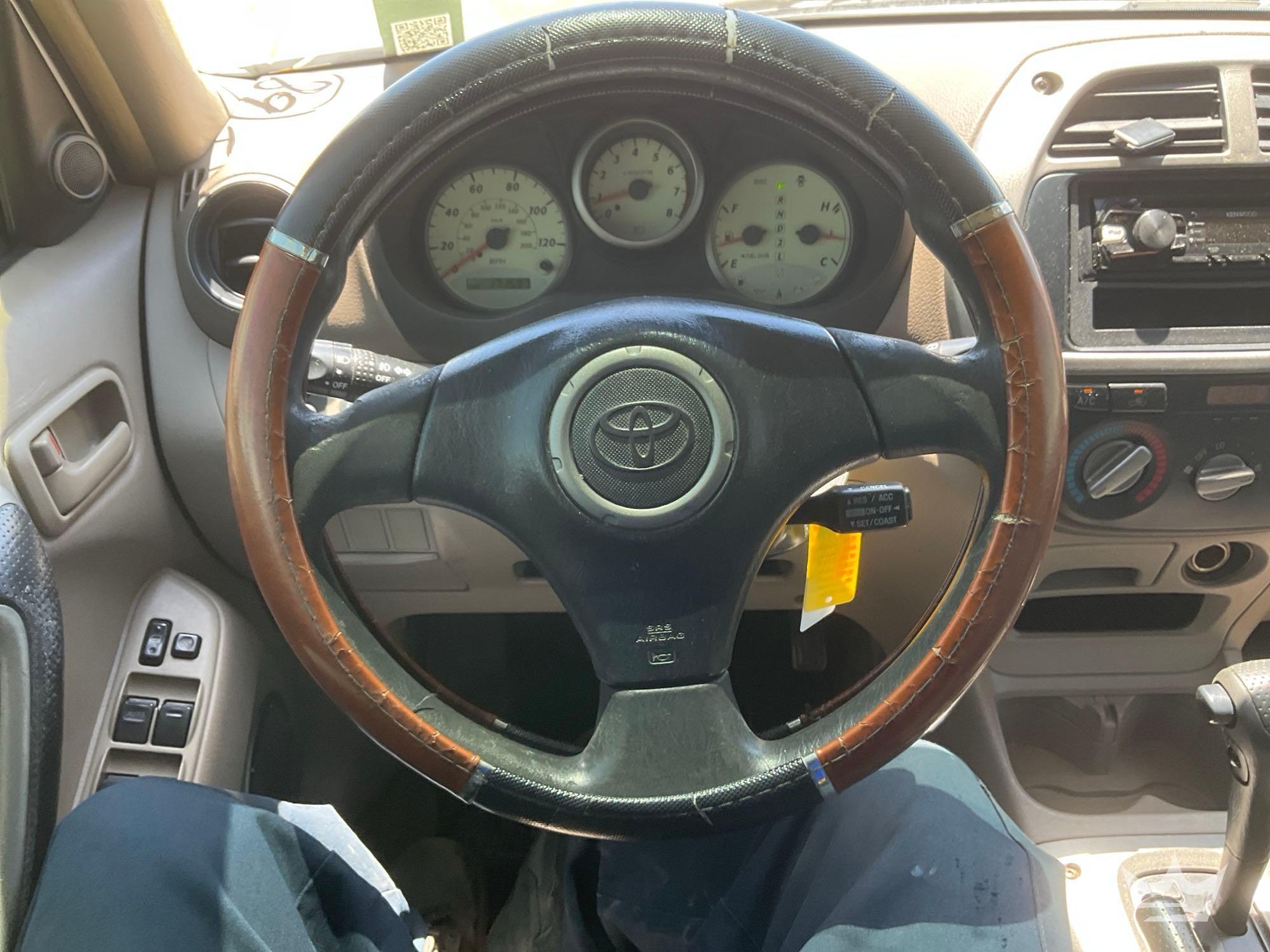 2002 Toyota RAV4