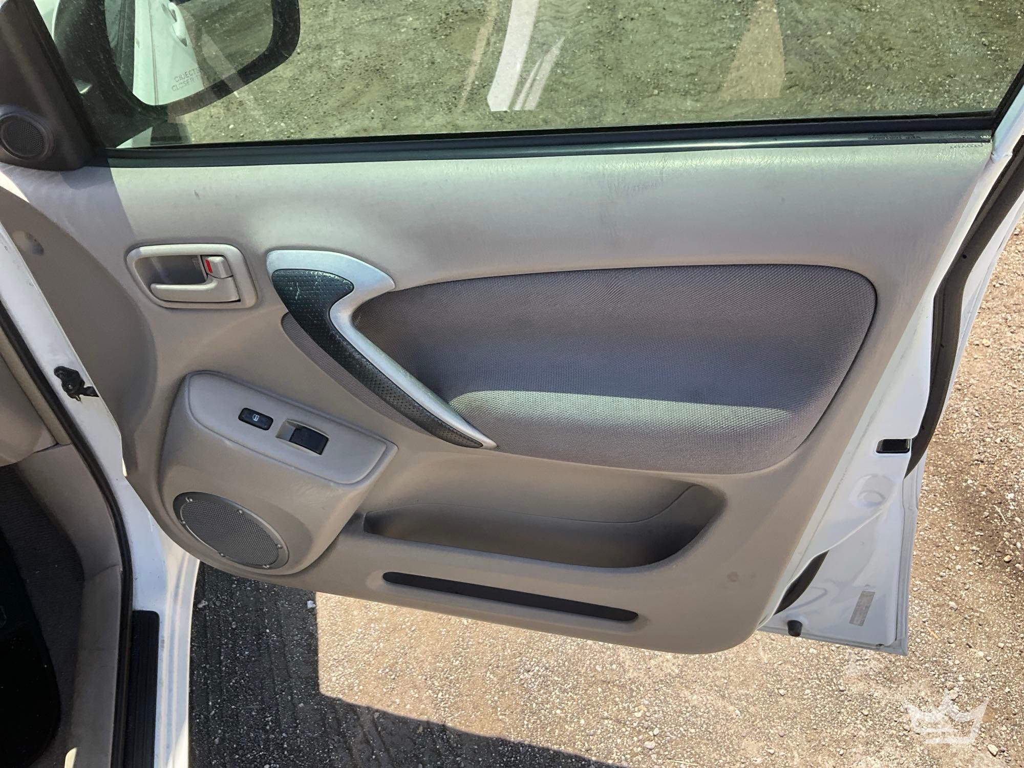 2002 Toyota RAV4