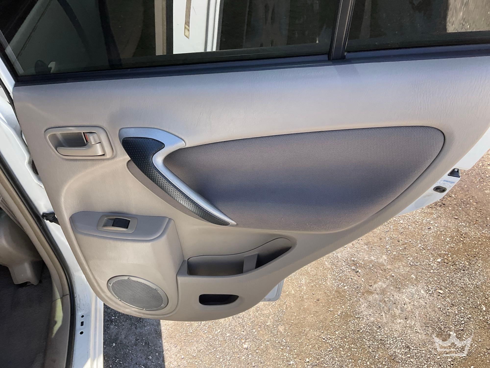 2002 Toyota RAV4