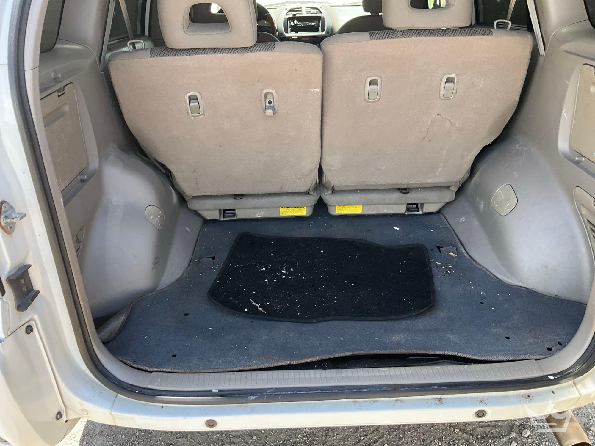 2002 Toyota RAV4
