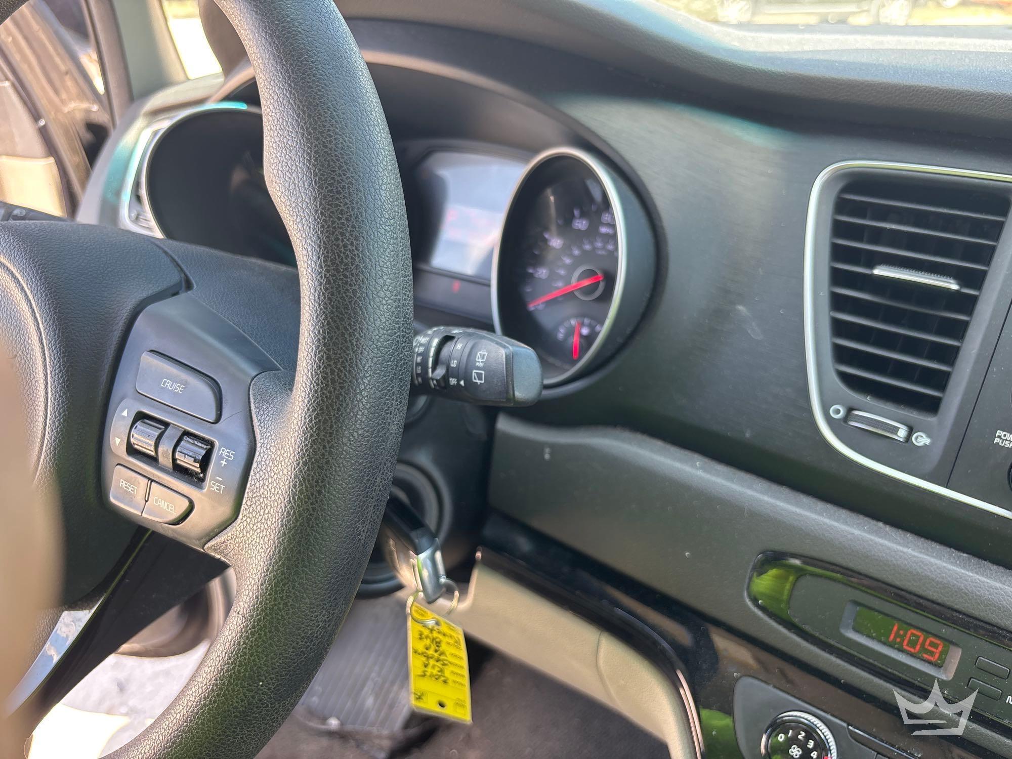 2015 Kia Sedona