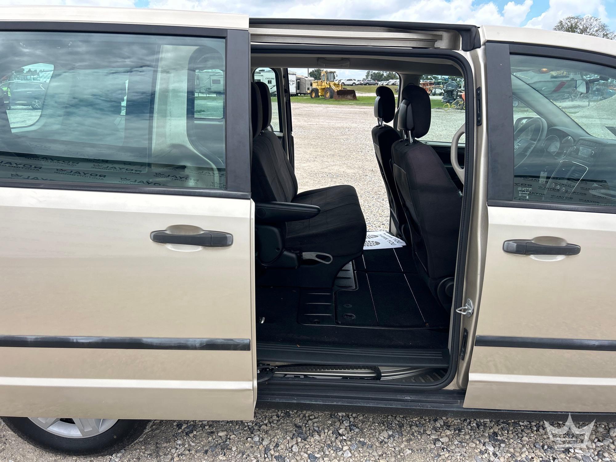 2013 Dodge Caravan