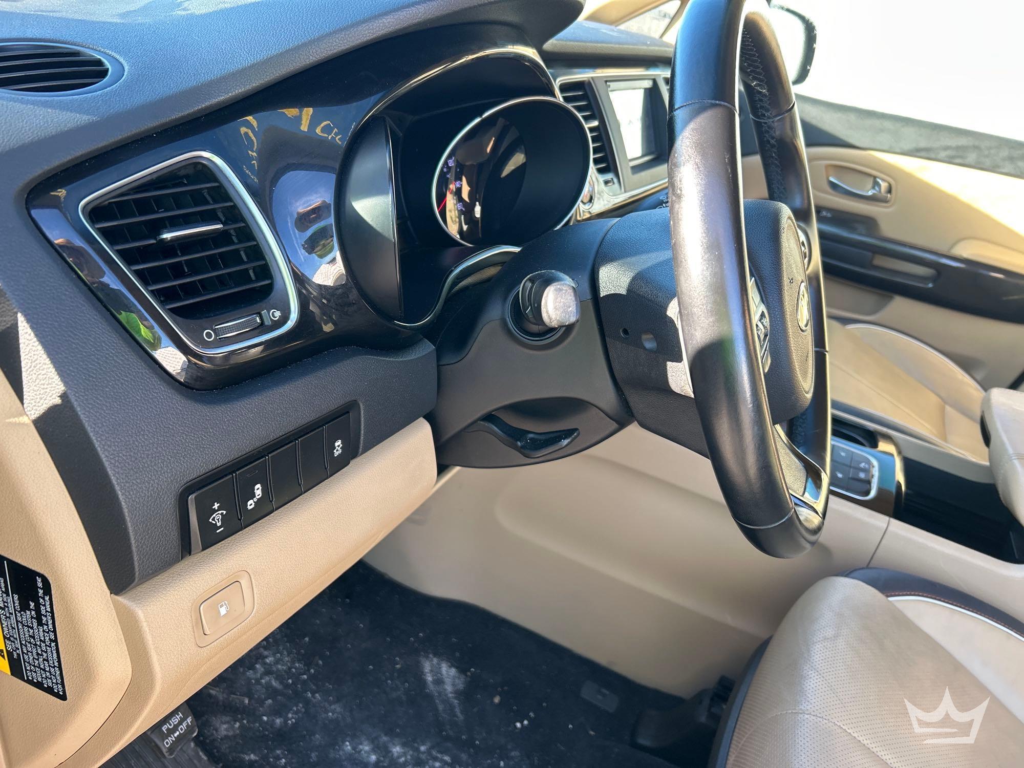 2015 Kia Sedona