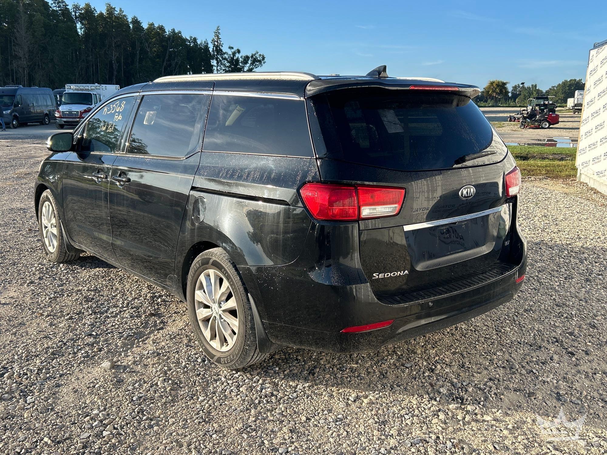 2015 Kia Sedona