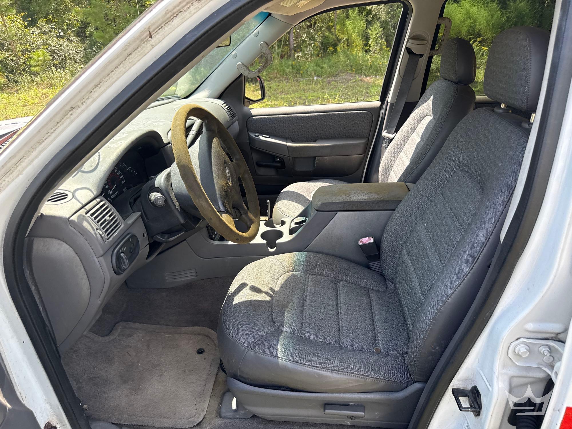2002 Ford Explorer