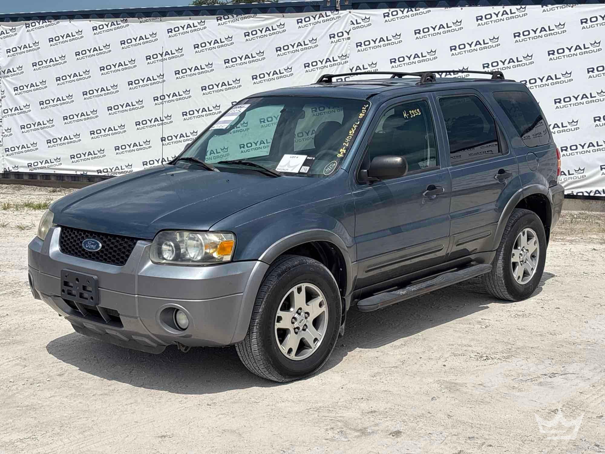 Photo of 2005 Ford Escape