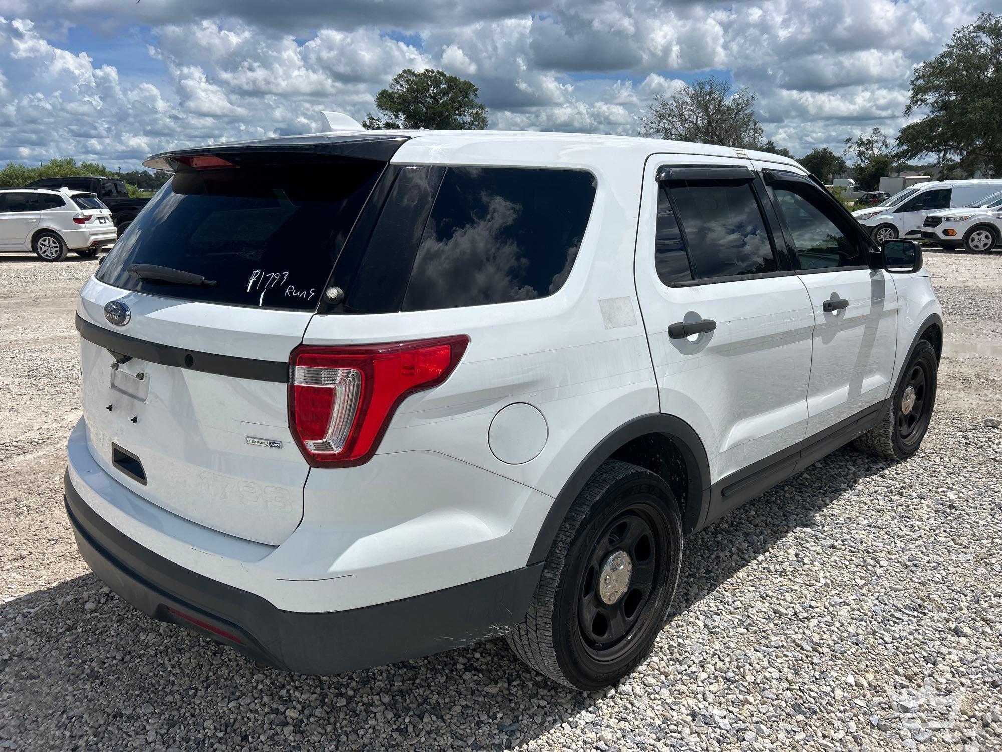 2017 Ford EXPLORER
