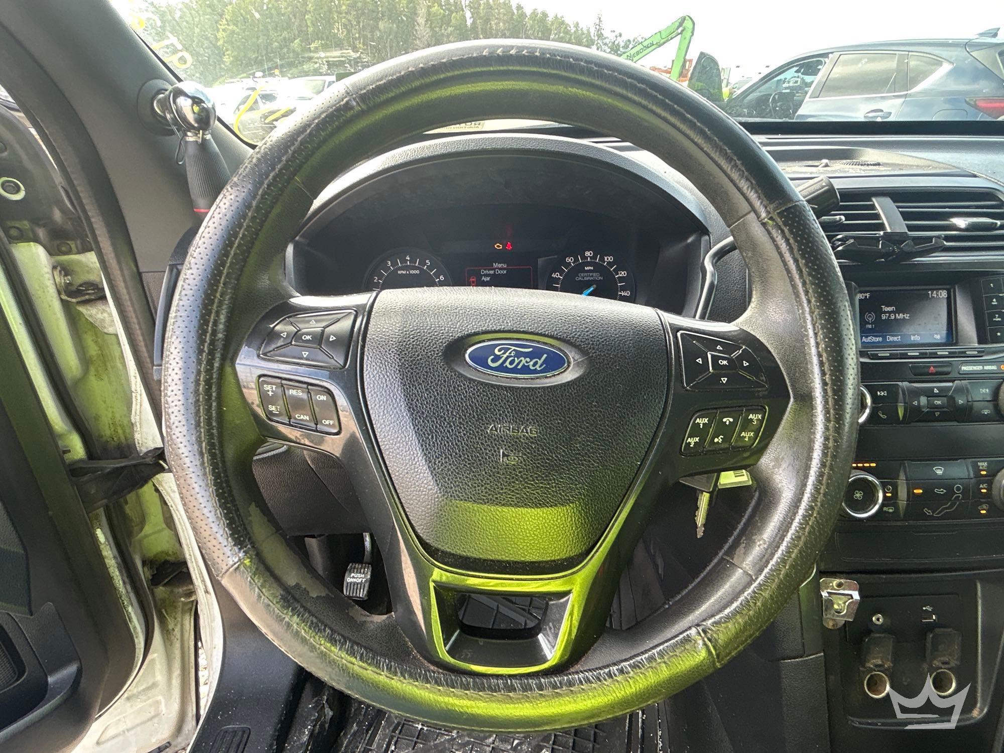 2019 Ford EXPLORER