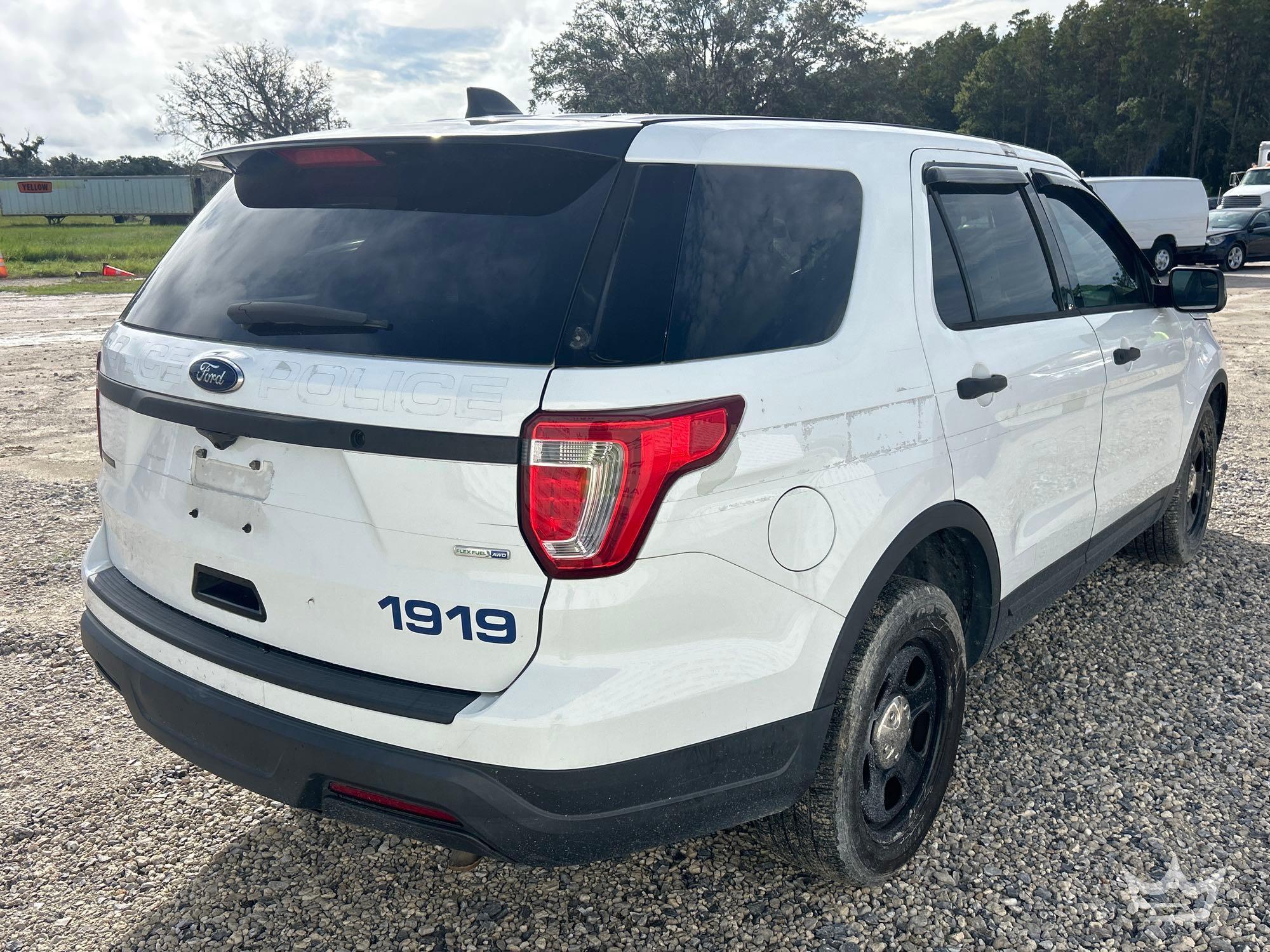 2019 Ford EXPLORER
