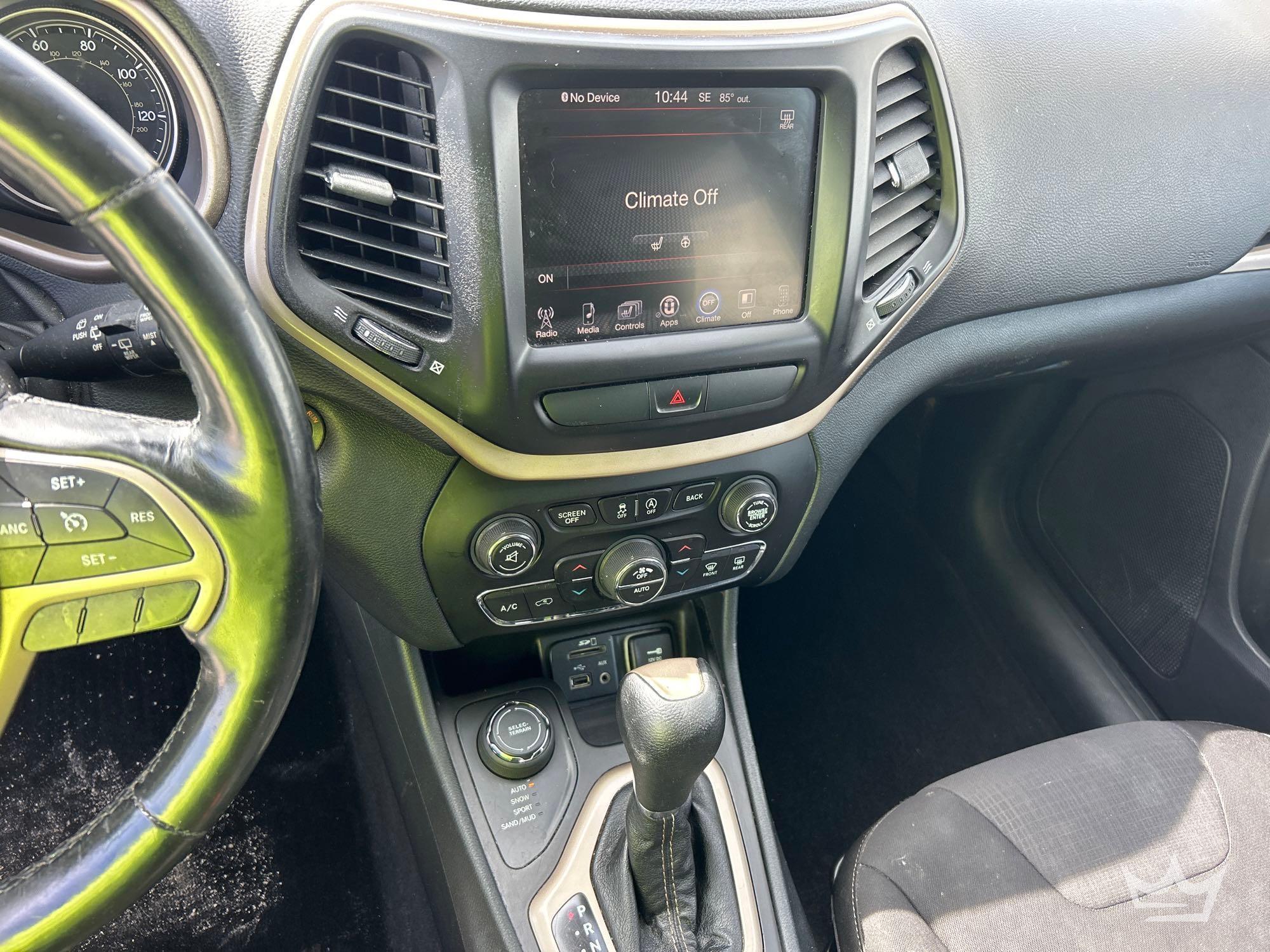 2015 Jeep CHEROKEE