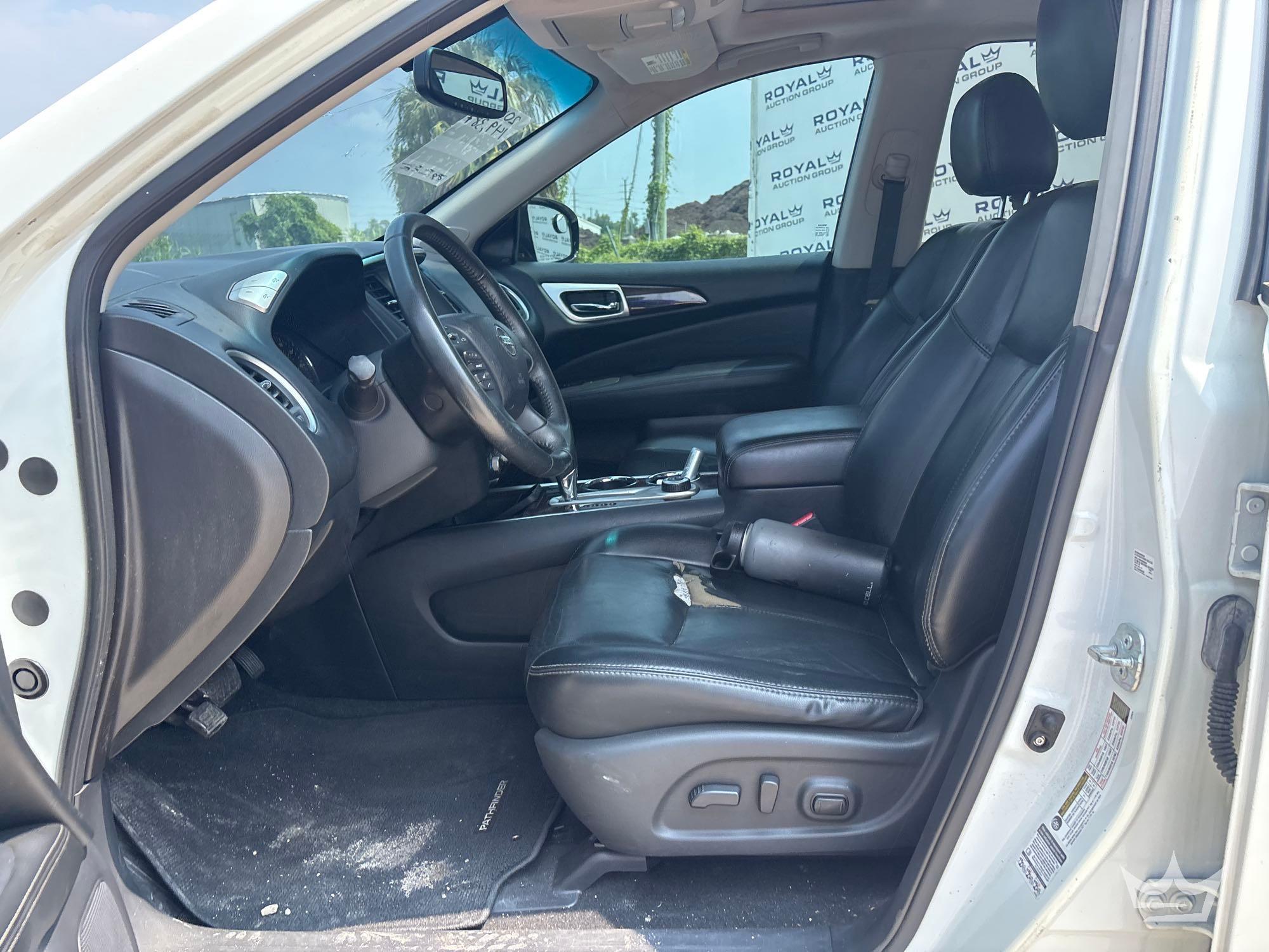 2015 Nissan PATHFINDER
