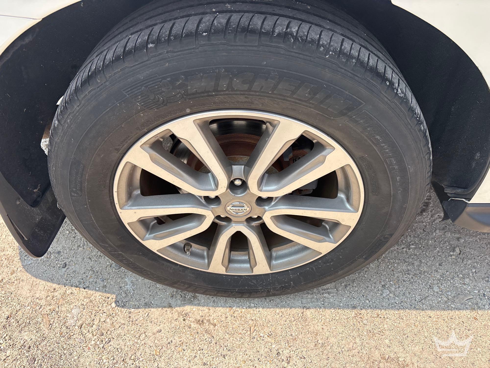 2015 Nissan PATHFINDER