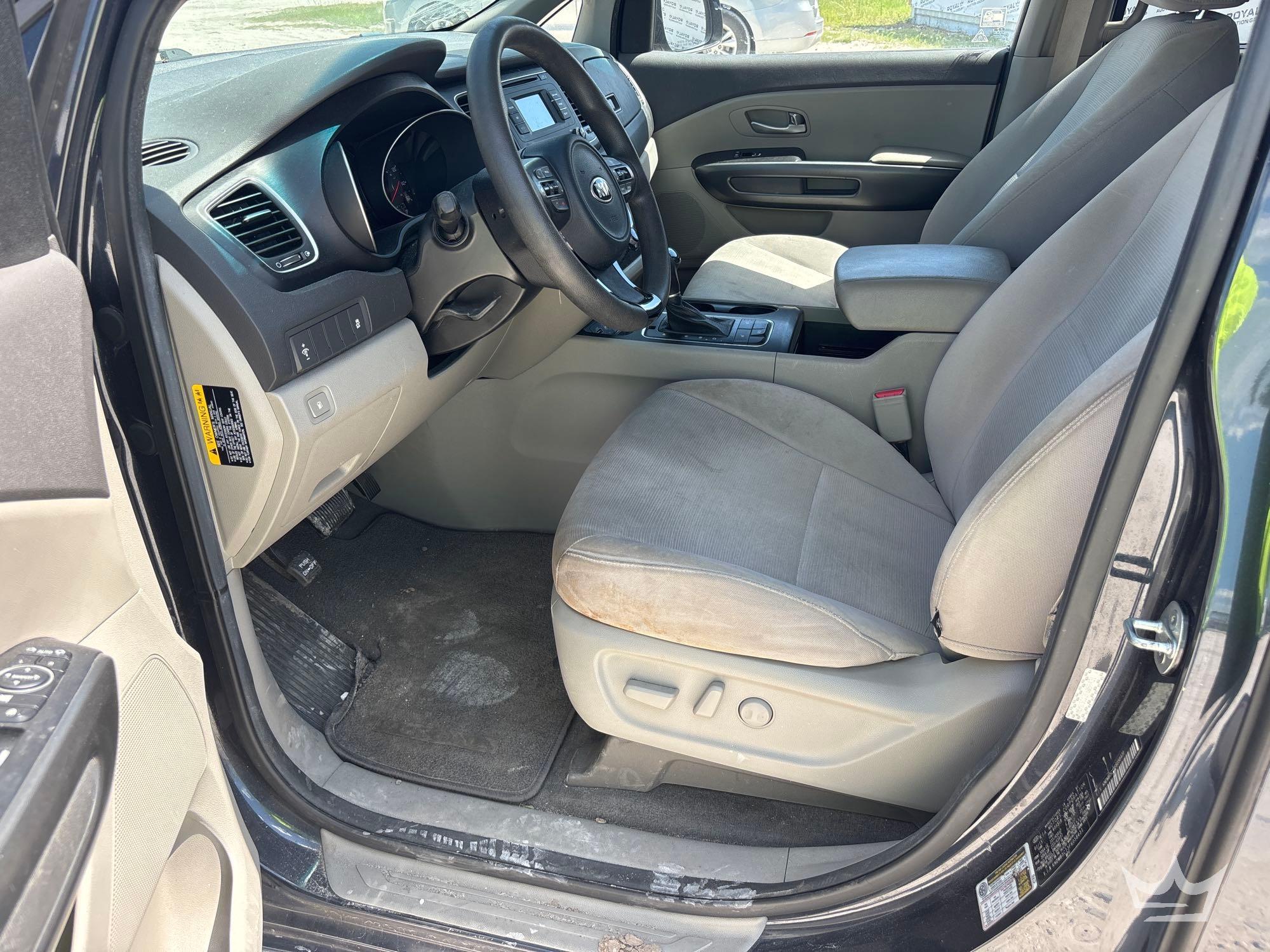 2015 Kia Sedona