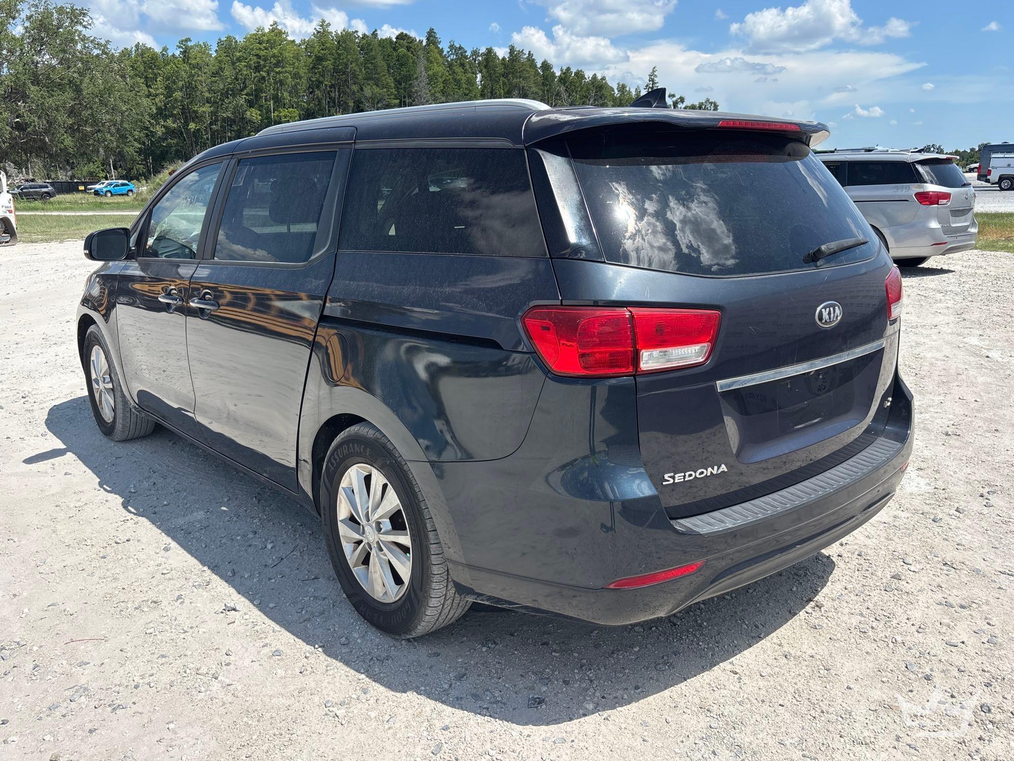 2015 Kia Sedona