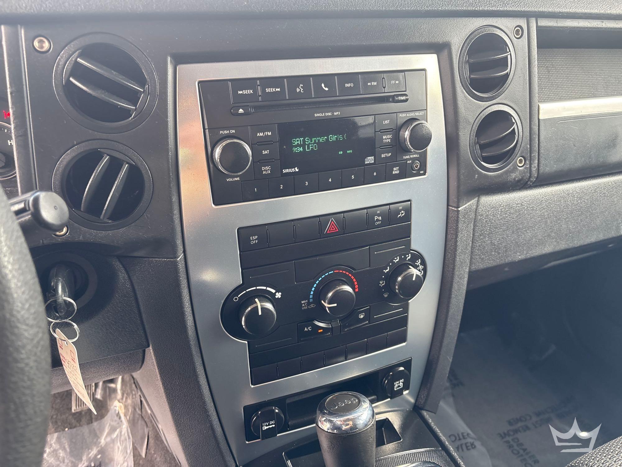 2010 Jeep COMMANDER