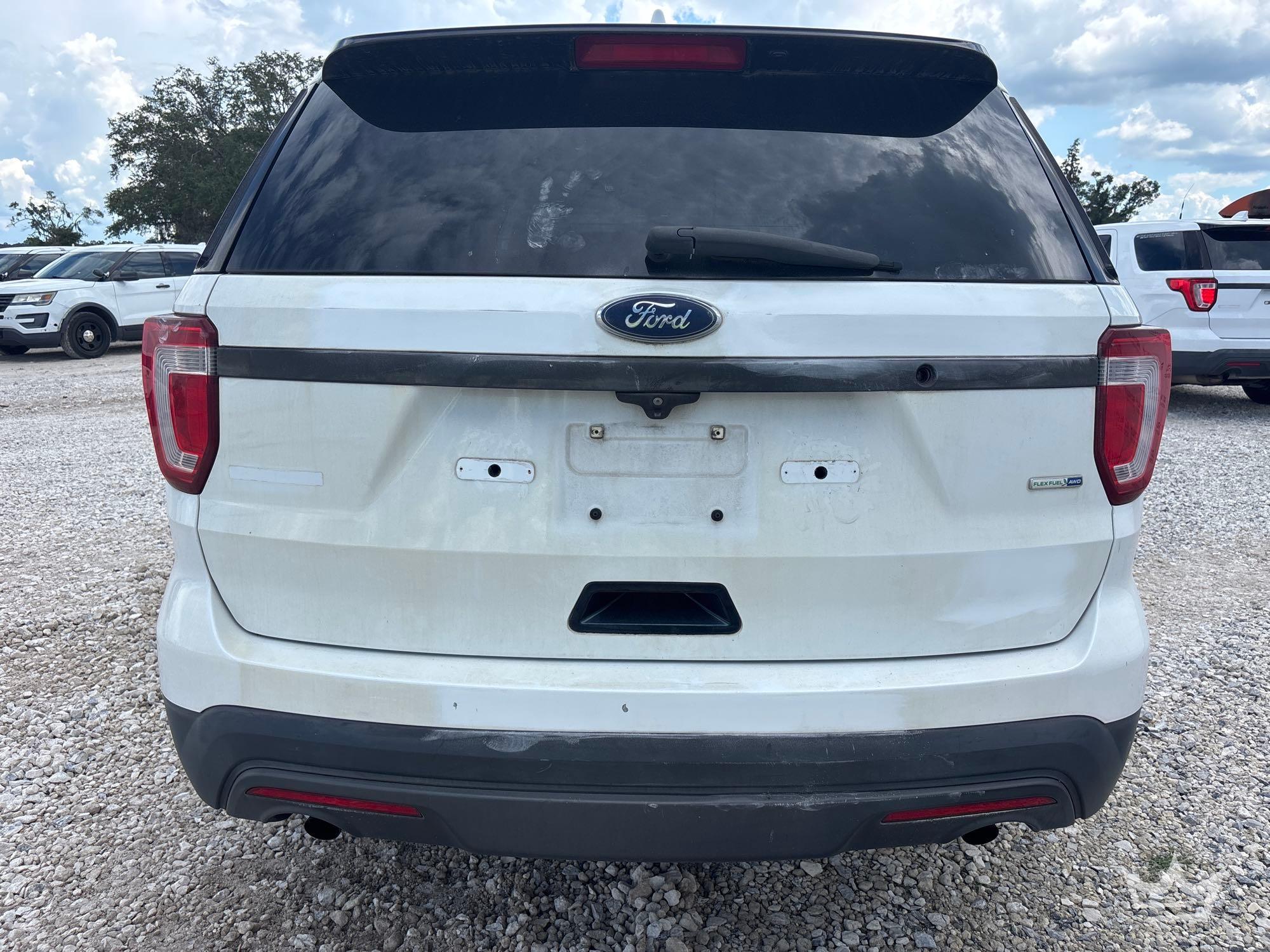 2016 Ford EXPLORER