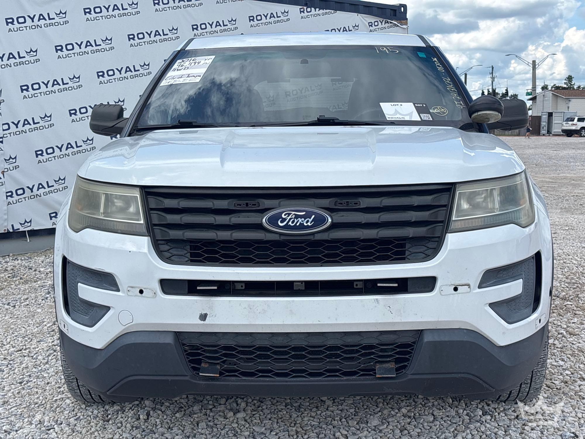2016 Ford EXPLORER