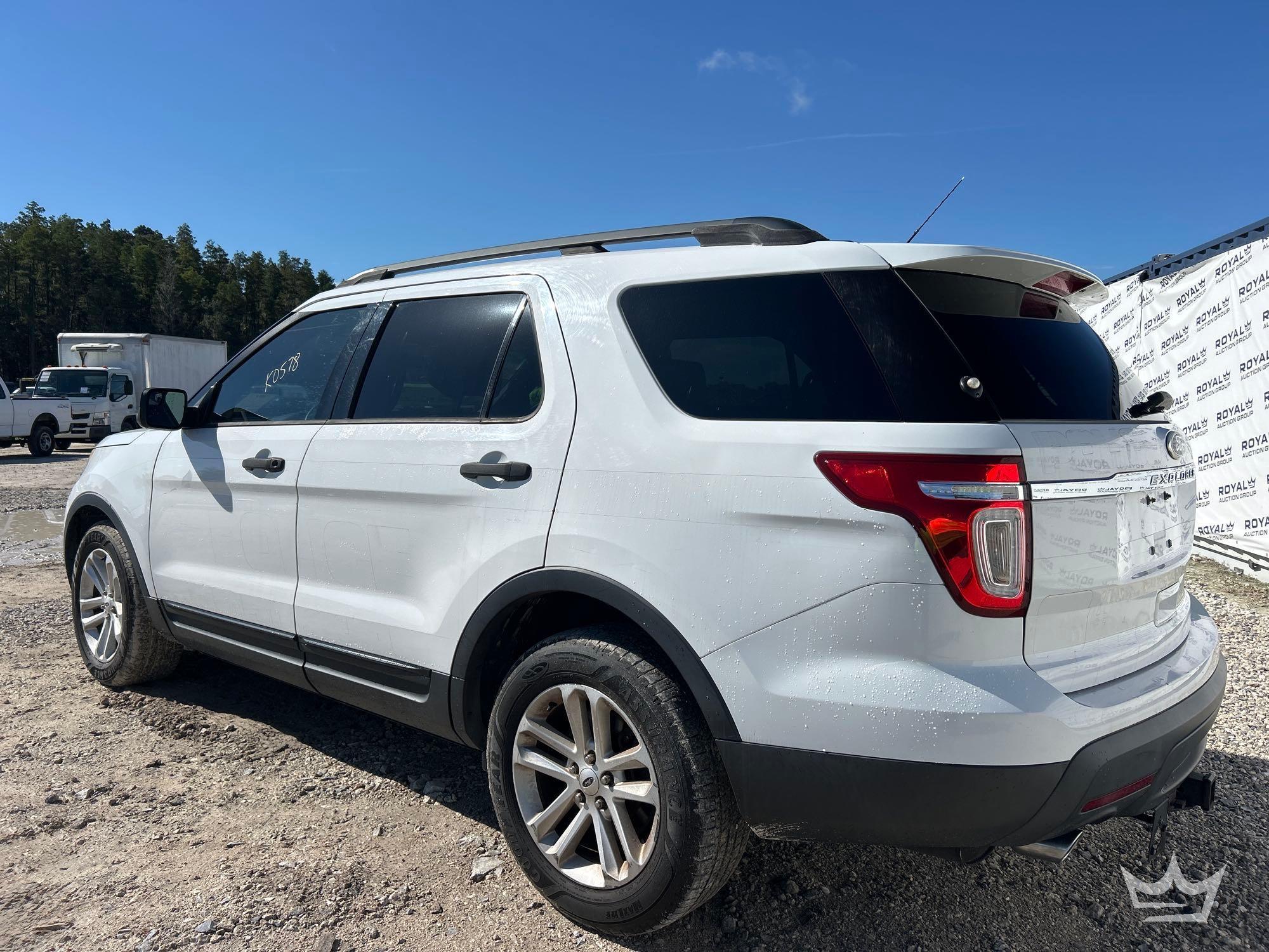2015 Ford EXPLORER