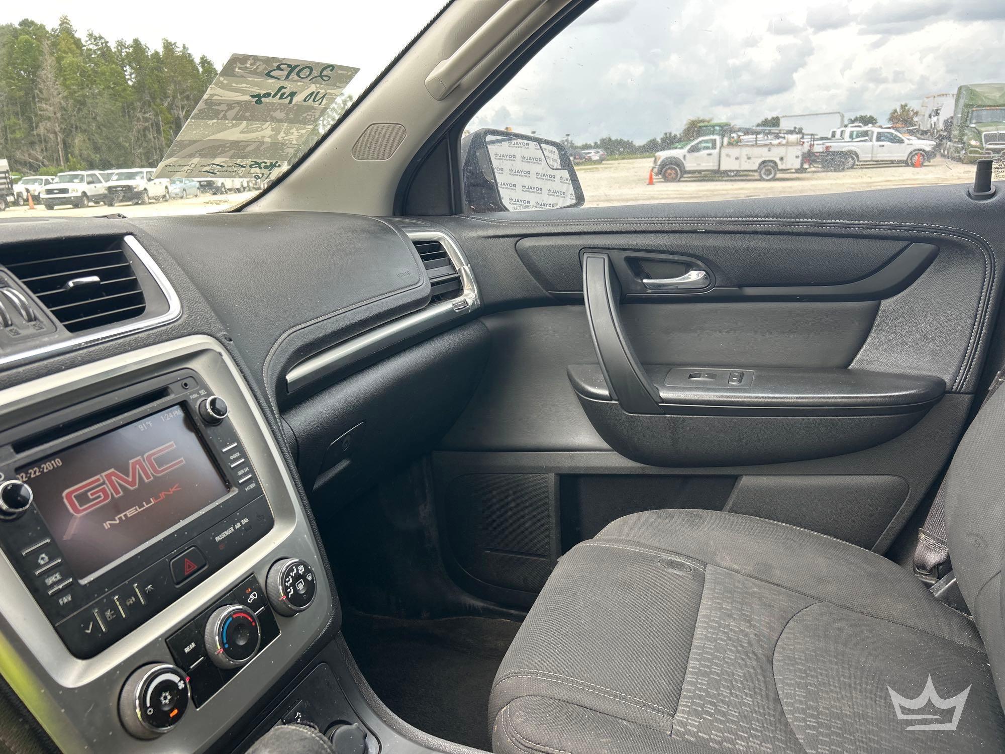 2013 GMC Acadia
