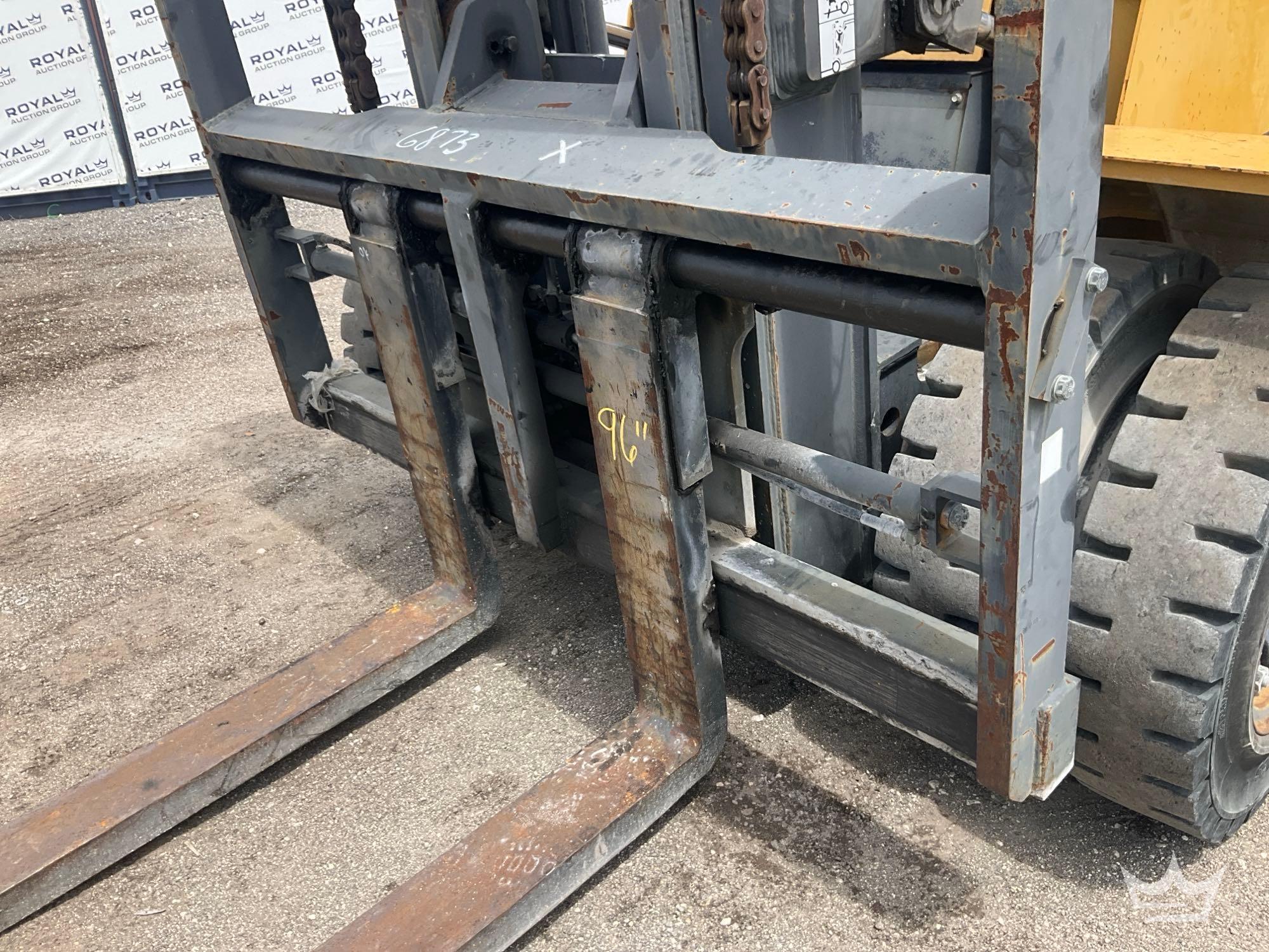 2014 Caterpillar DP100NT