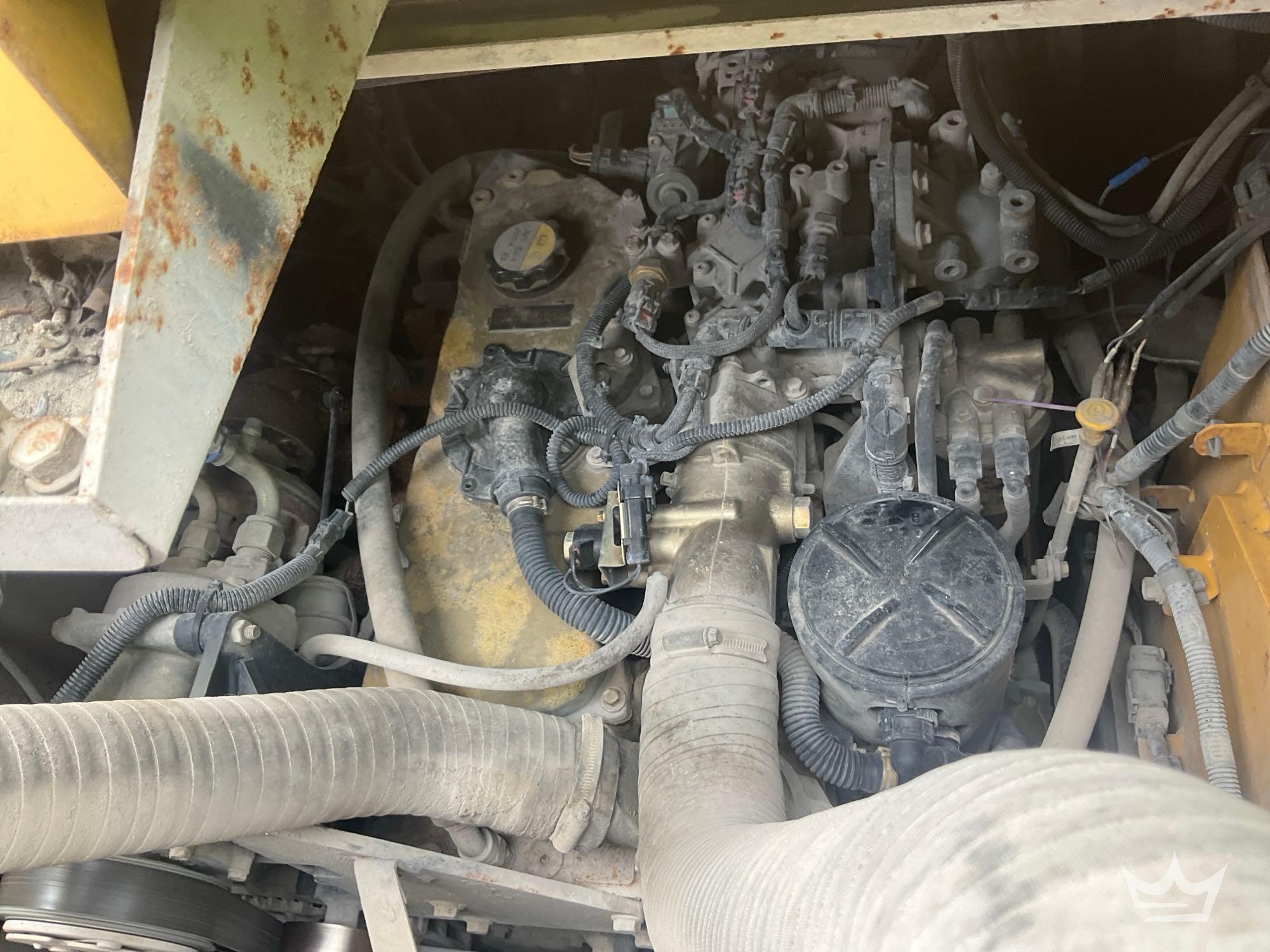 2014 Caterpillar DP100NT