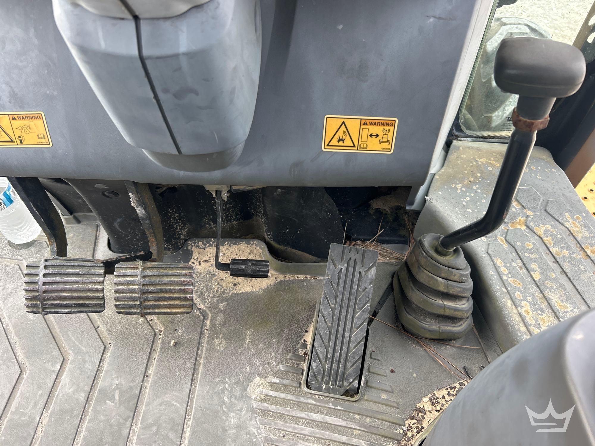 2015 Caterpillar 420F2 IT